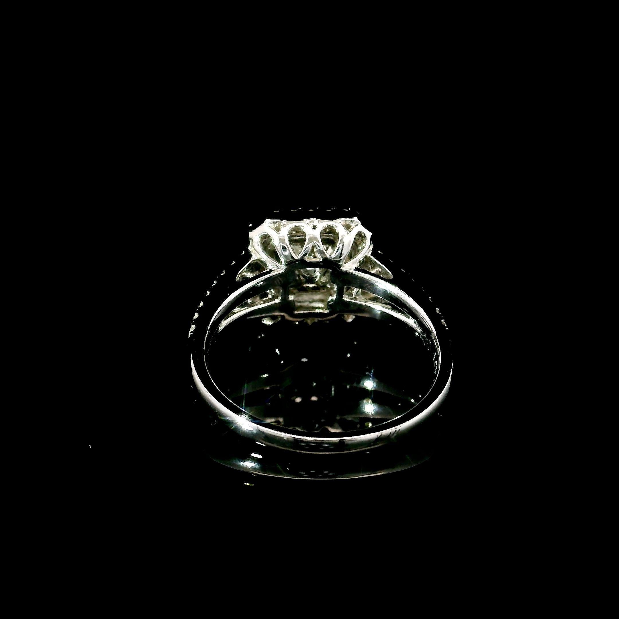 da uomo o donna Anello con diamante certificato AGL da 1.00 carati, di colore verde e di chiarezza VS in vendita