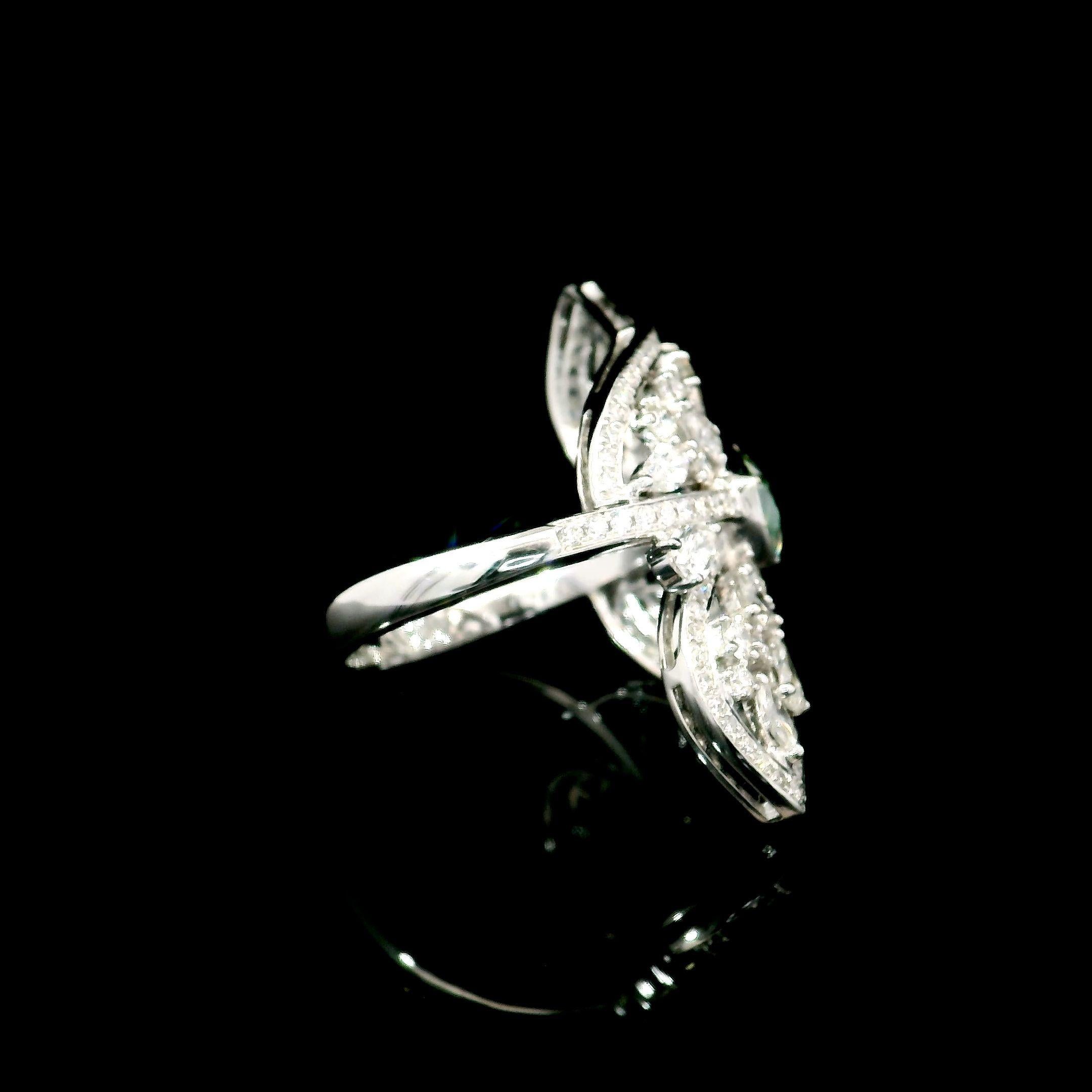 AGL Certified 1.00 Carat Fancy Green VS Clarity Diamond Ring For Sale 2