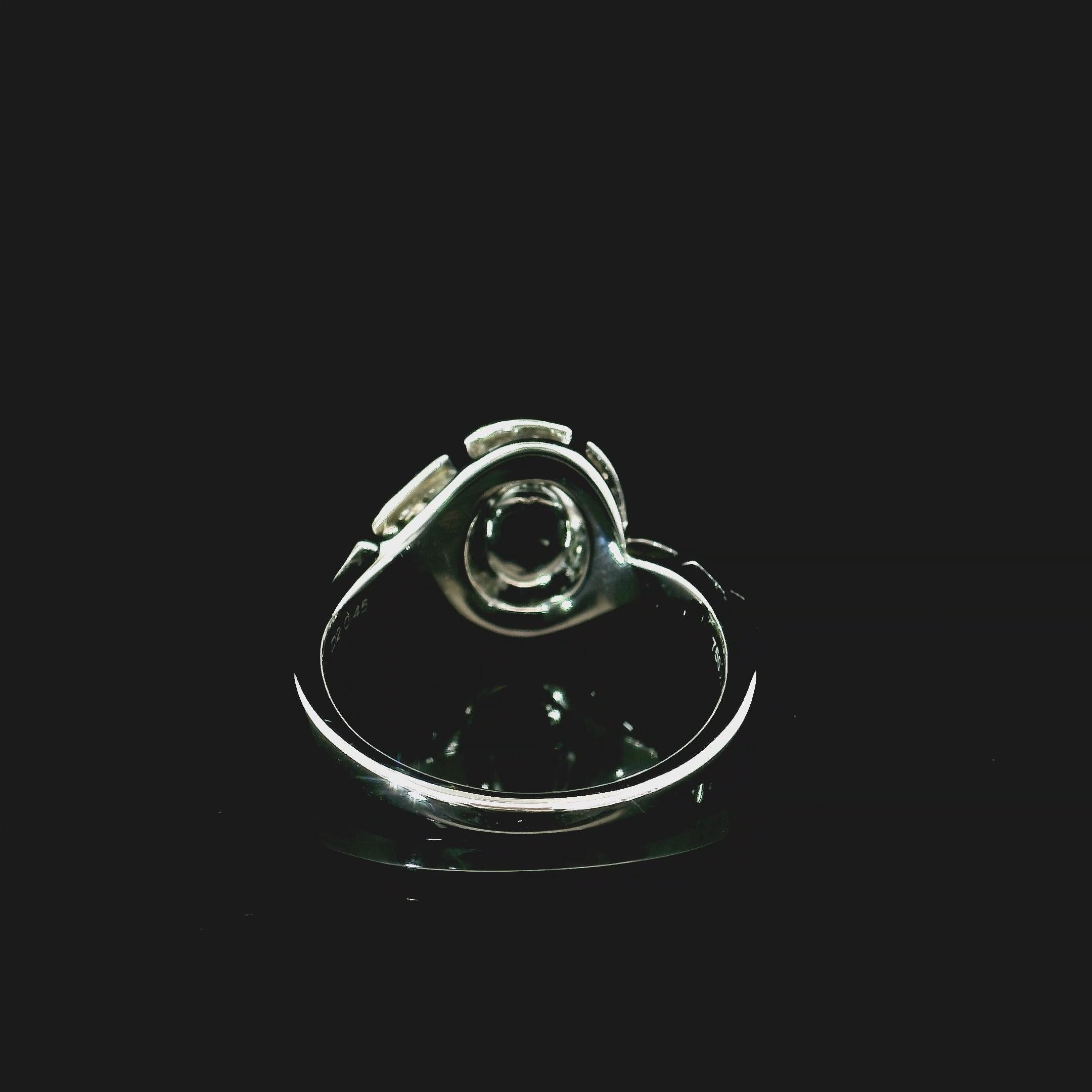Anillo de diamantes verde fantasía de 1,00 quilates y claridad VS1 con certificación AGL Corte oval en venta