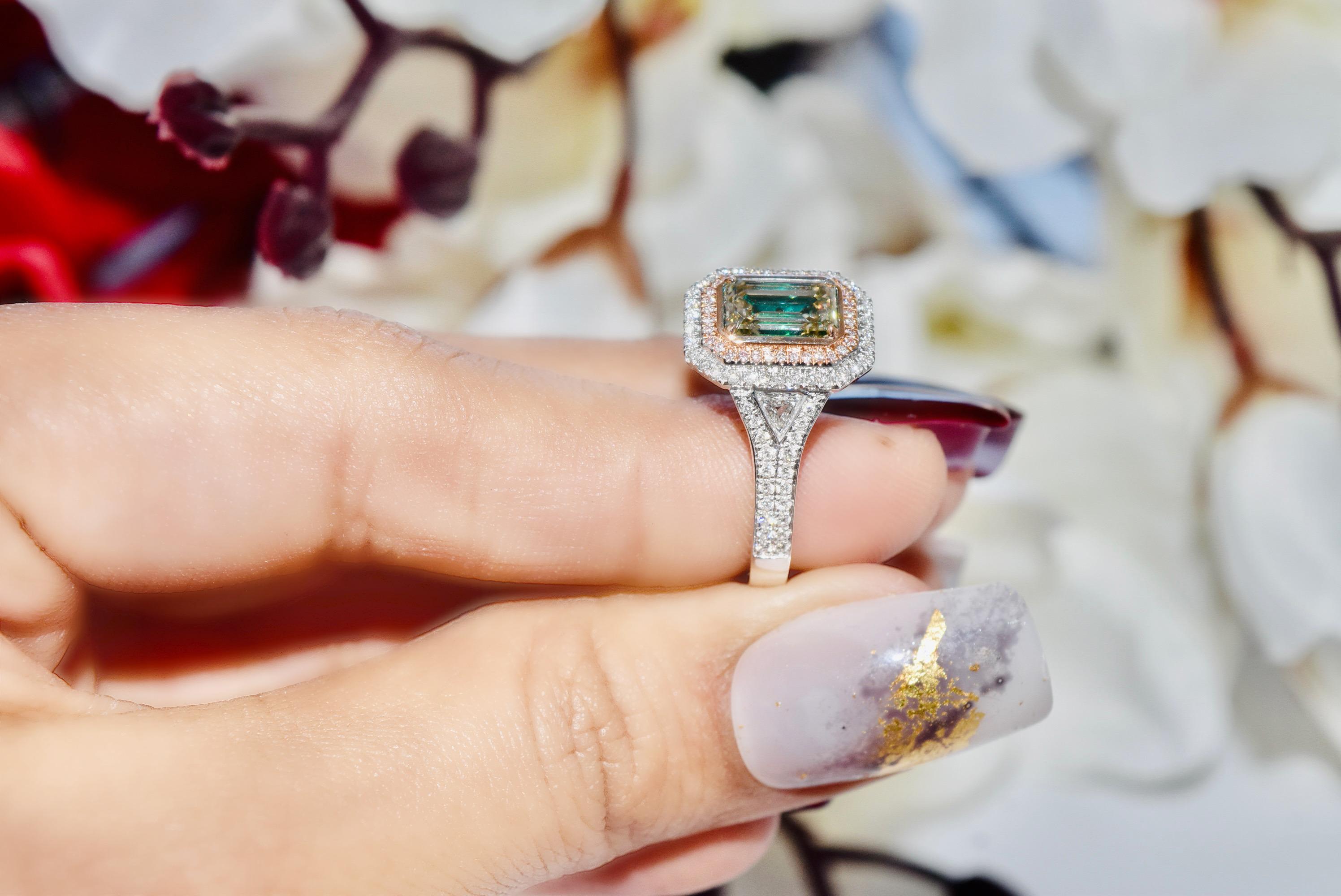 light green emerald ring