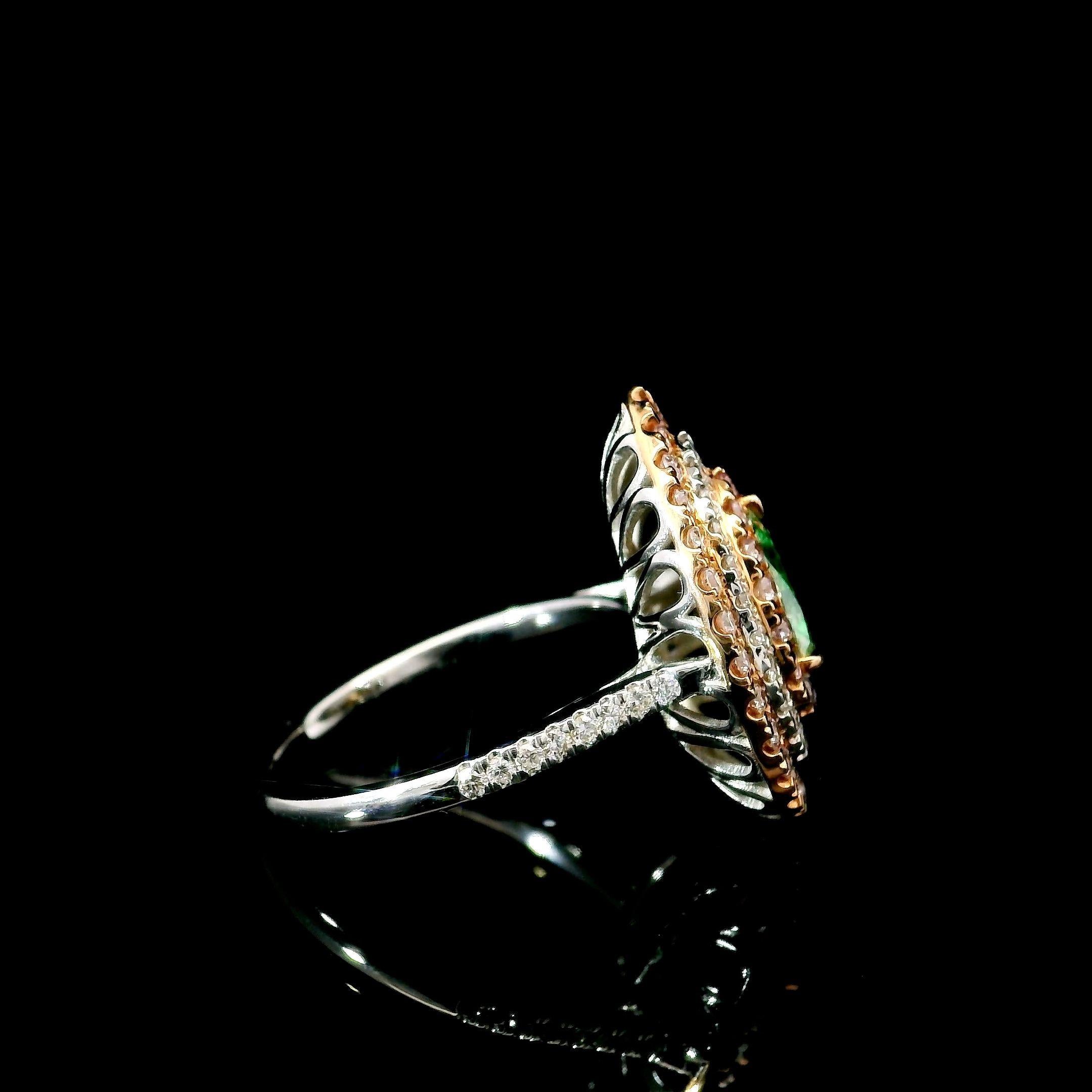 AGL Certified 1.01 Carat Fancy Green VS Clarity Diamond Ring For Sale 2