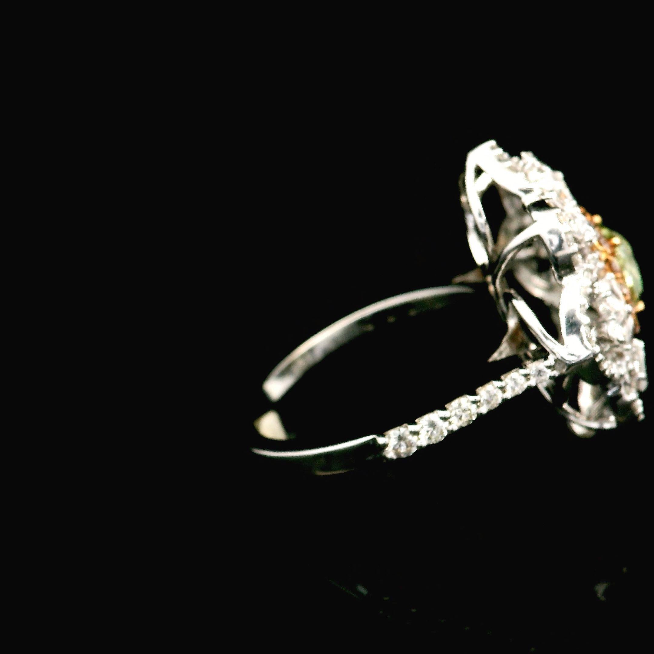 Women's or Men's AGL Certified 1.01 Carat Fancy Green VS1 Clarity Diamond Ring For Sale