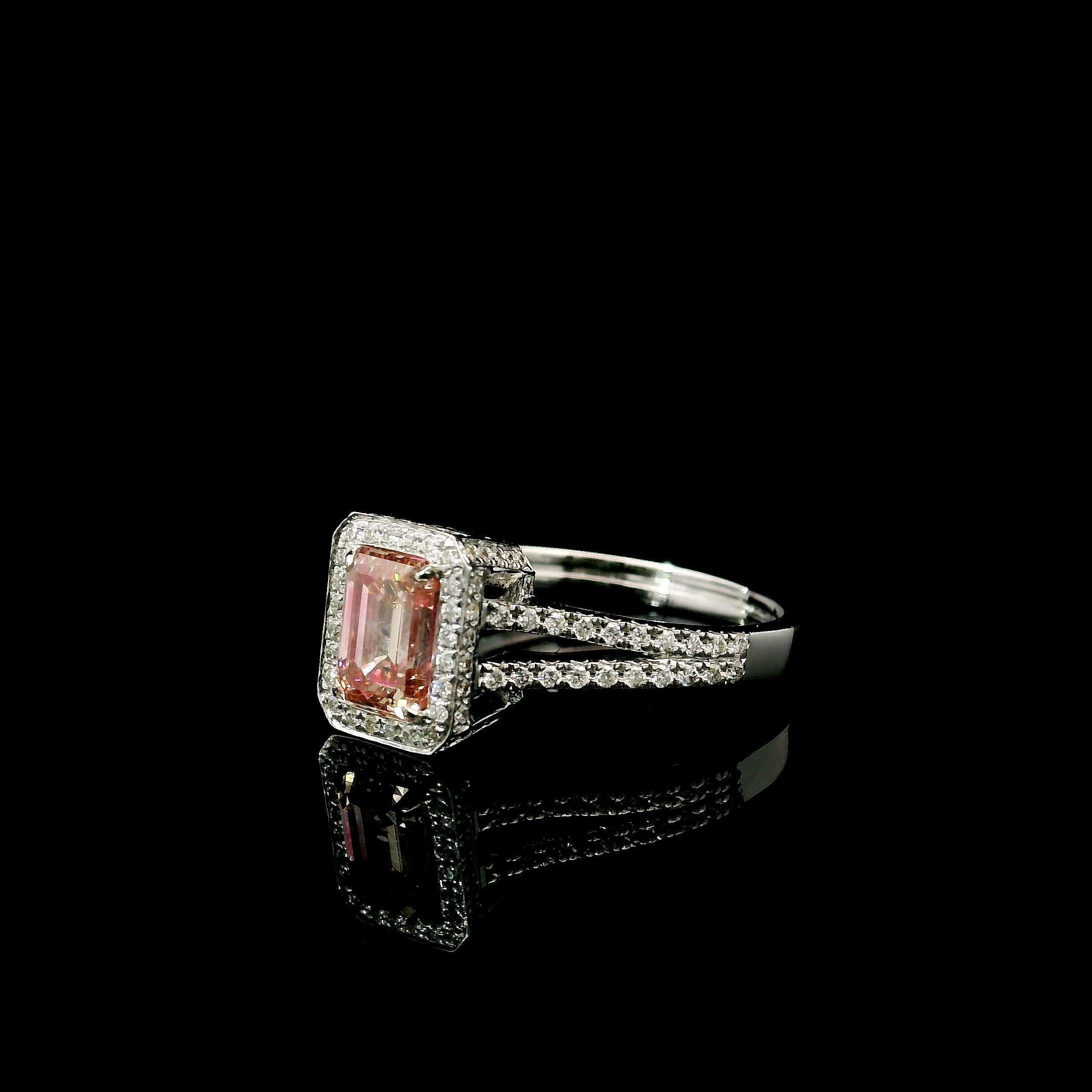 AGL Certified 1.01 Carat Fancy Pink SI Clarity Diamond In New Condition In บางรัก, TH