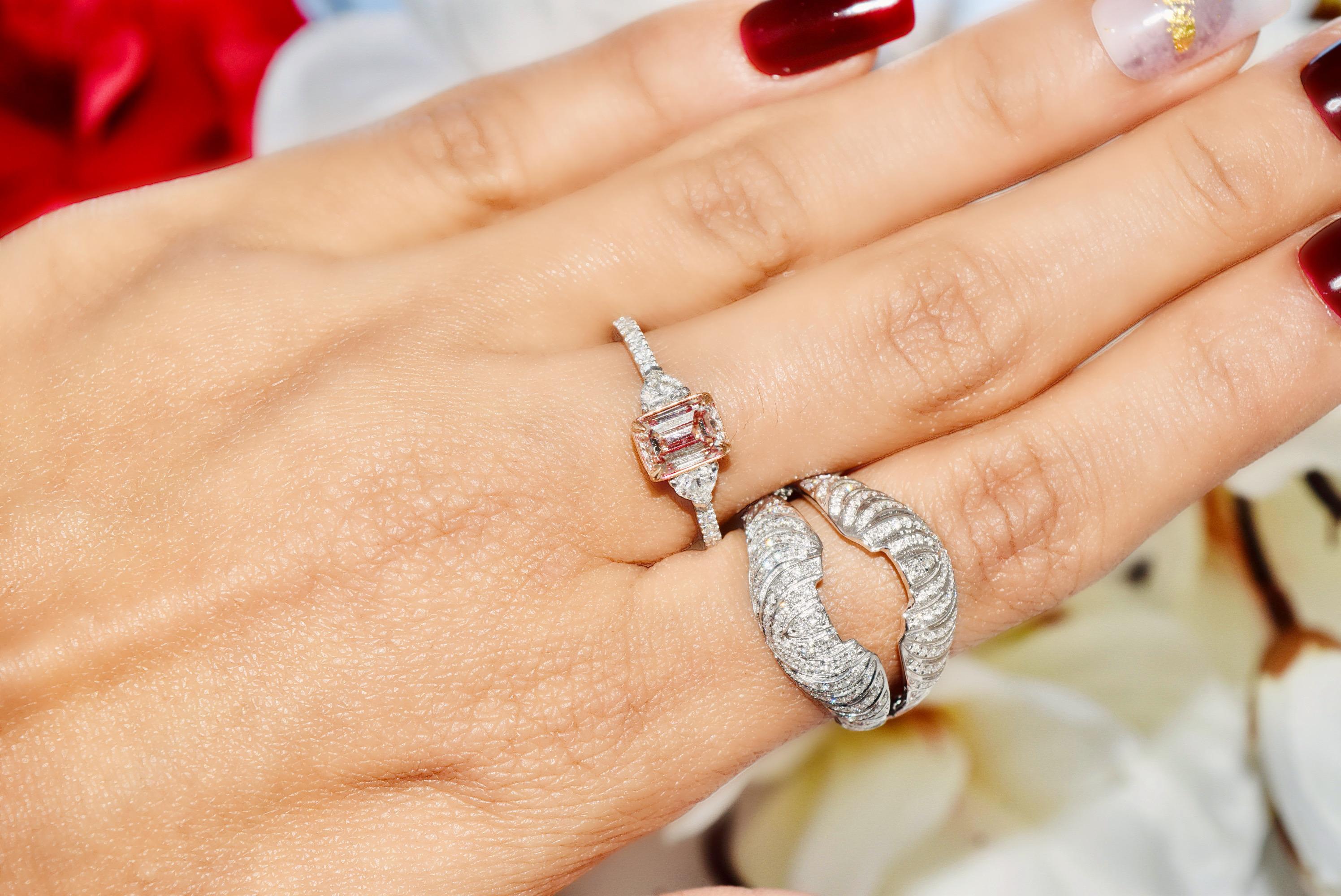 Diamant rose fantaisie de 1,01 carat de pureté SI1 certifié AGL en vente 6