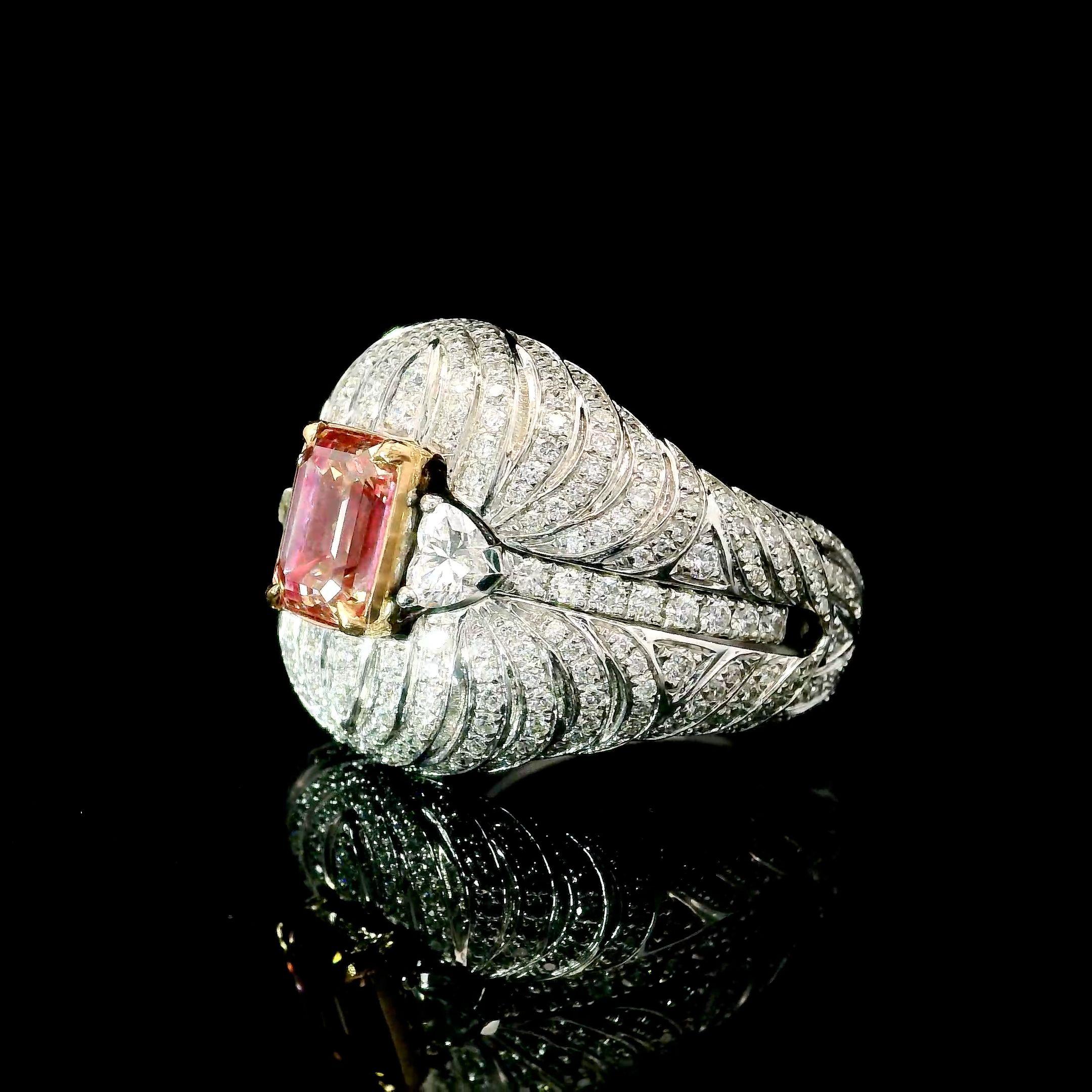 Diamant rose fantaisie de 1,01 carat de pureté SI1 certifié AGL Unisexe en vente