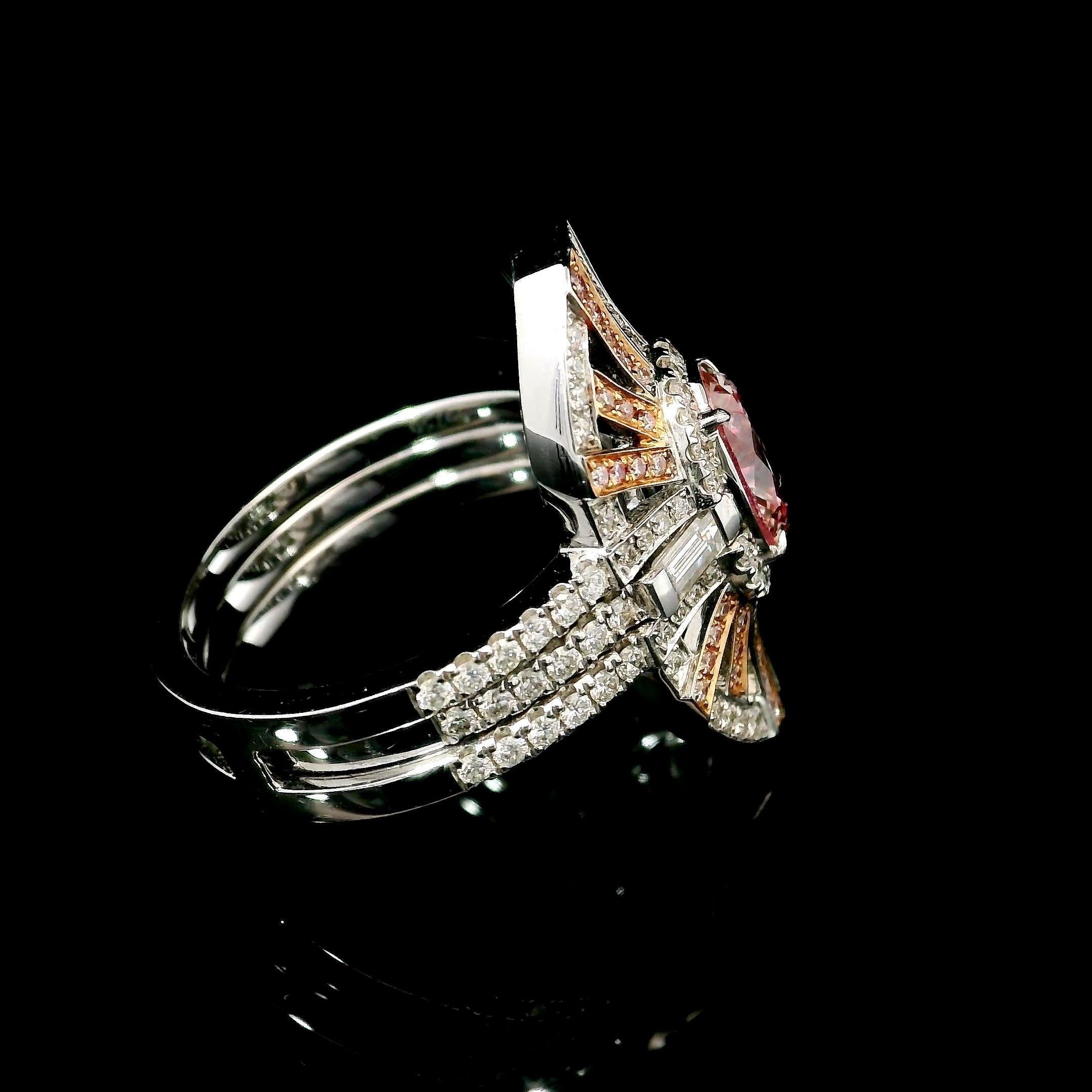 AGL Certified 1.01 Carat Fancy Pink VS Clarity Diamond For Sale 2