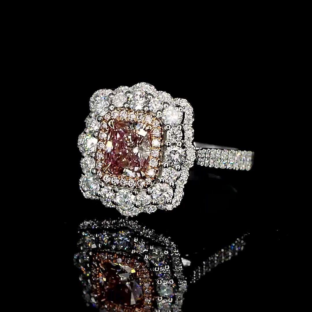 Women's or Men's AGL Certified 1.01 Carat Fancy Pink VS Clarity Diamond Ring For Sale