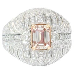 Bague avec diamant rose fantaisie de 1.01 carat de pureté VS certifié AGL