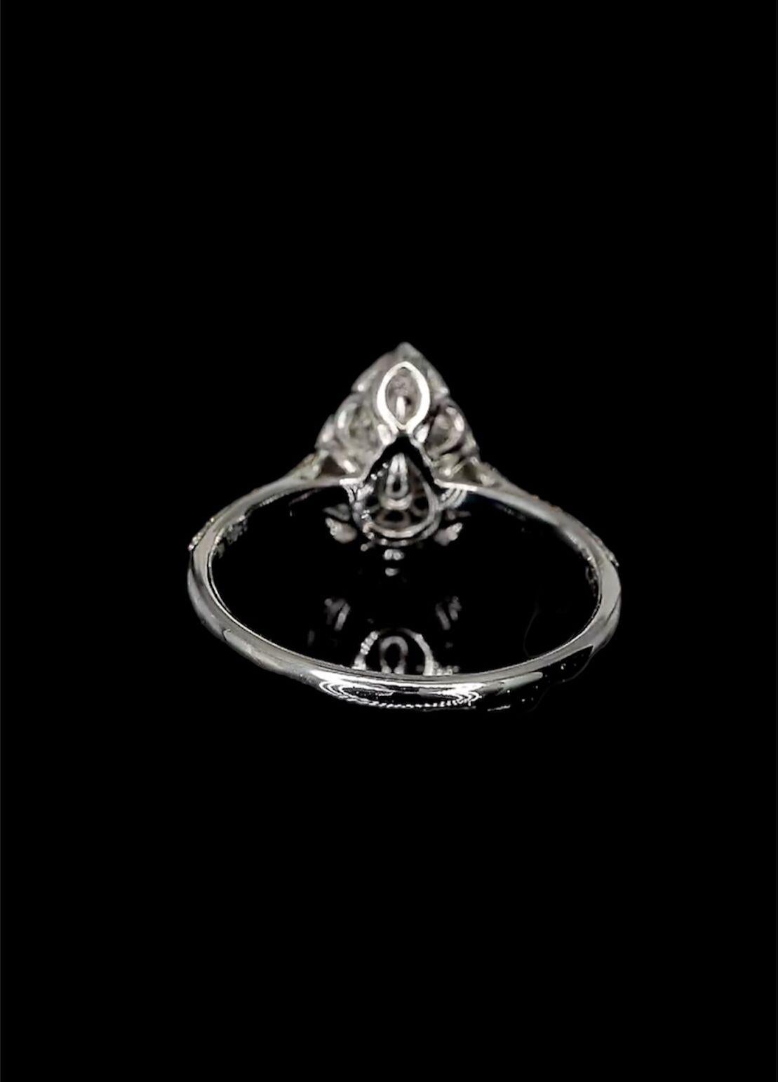 Women's or Men's AGL Certified 1.01 Carat Fancy Yellow Diamond Ring VS Clarity For Sale