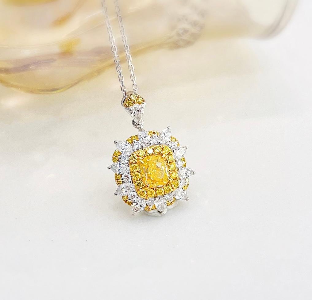 Modern AGL Certified 1.01 CT Cushion-Cut Yellow Diamond & Diamond Pendant Necklace For Sale