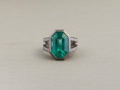 AGL Certified 10.25 Carat Colombian Emerald and Diamond Titanium Ring