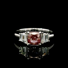 AGL Certified 1.03 Carat Fancy Pink VS Clarity Diamond Ring