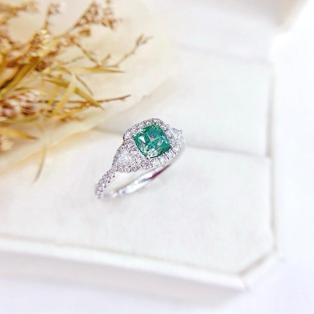 Cushion Cut AGL Certified 1.03 CT VS Green Diamond 18K Gold Three-Stone Ring with Diamonds For Sale