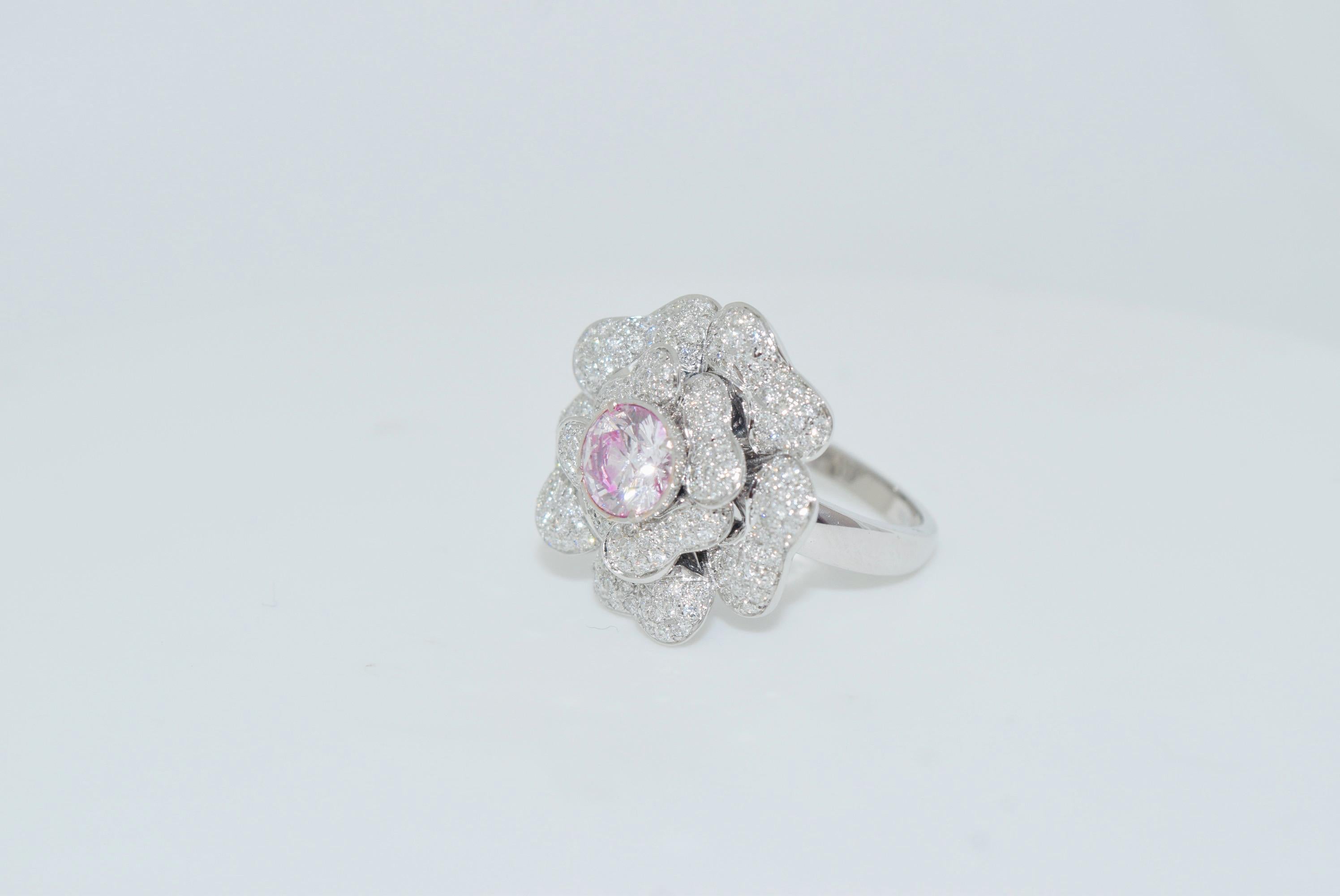 Taille ronde Bague en diamant rose clair fantaisie rond de 1,05 carat certifié AGL en vente