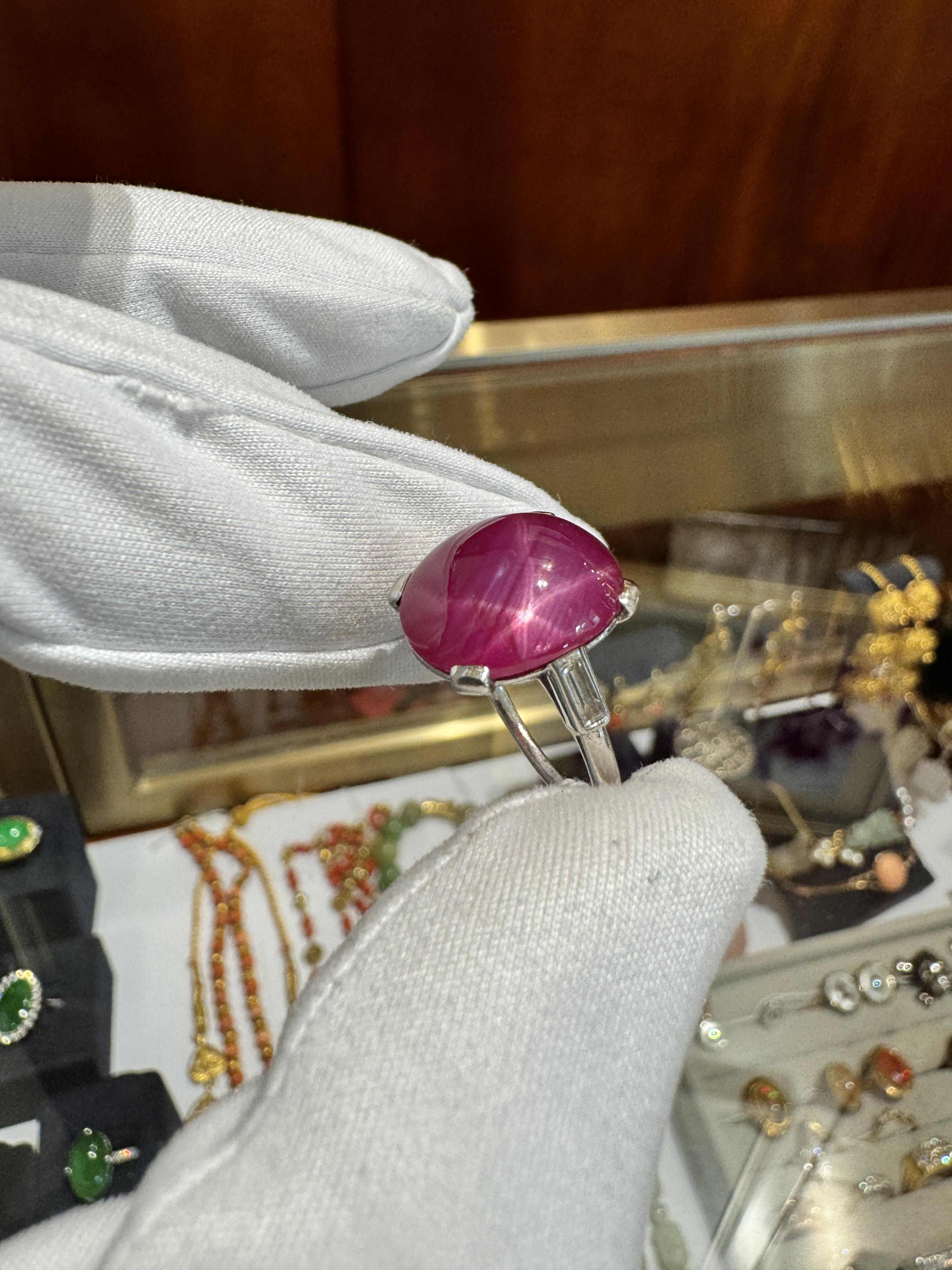 De las mujeres Anillo de platino vintage con rubí estrella de Birmania de 10,88 quilates sin tratamiento térmico certificado por AGL en venta