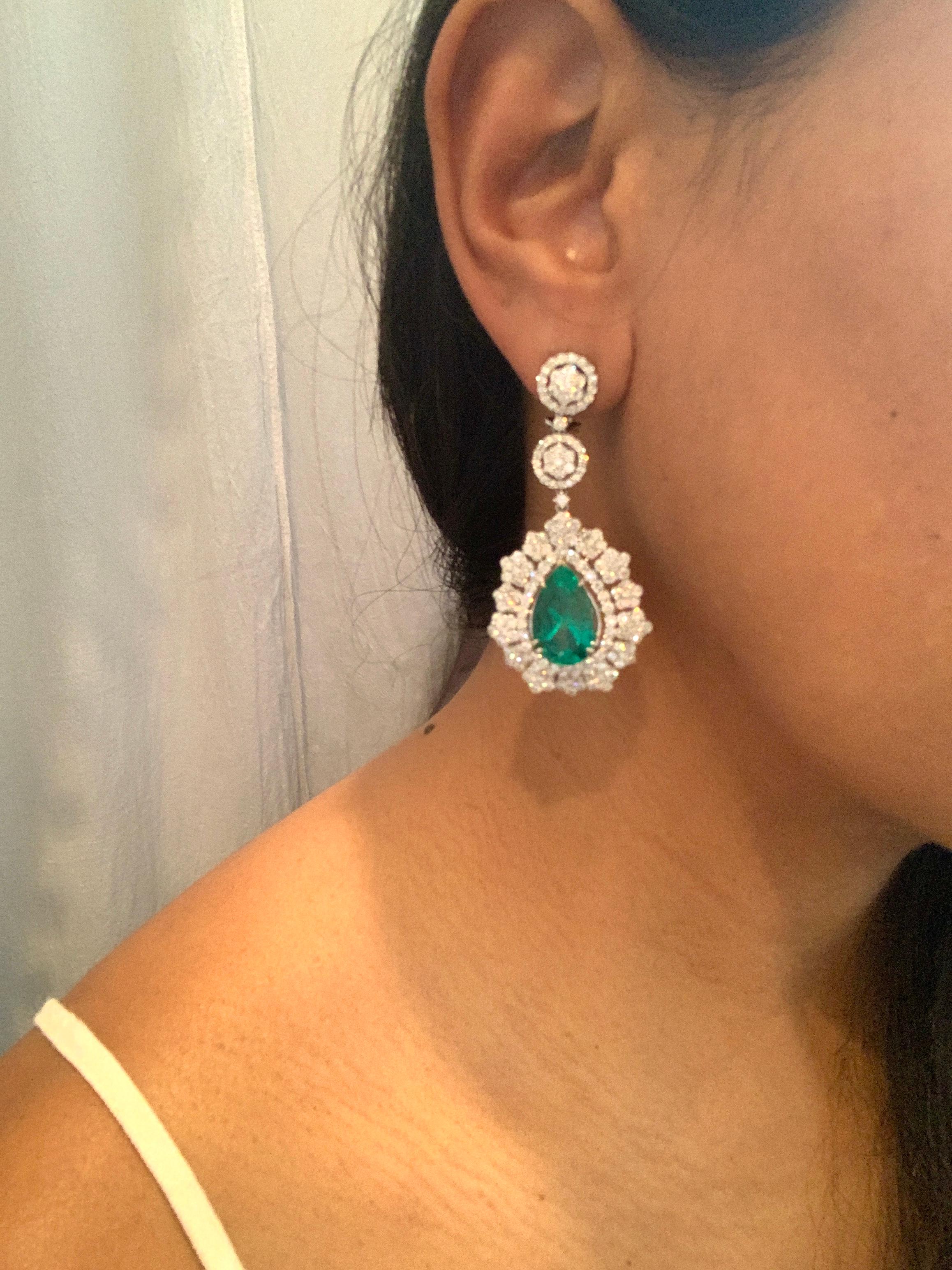 AGL Certified 11 Ct Pear/Drop Colombian Emerald 9 Ct Diamond Earrings 18K Gold 1