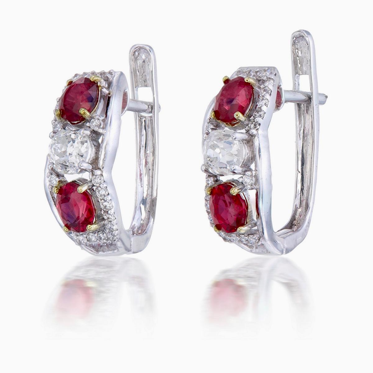 Oval Cut AGL Certified 1.11 Carat No Heat Burma Pigeon Blood Ruby in 18 Karat White Gold For Sale