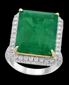 AGL Certified 13.10 Ct Emerald Cut Colombian Emerald Diamond 18K Gold Ring