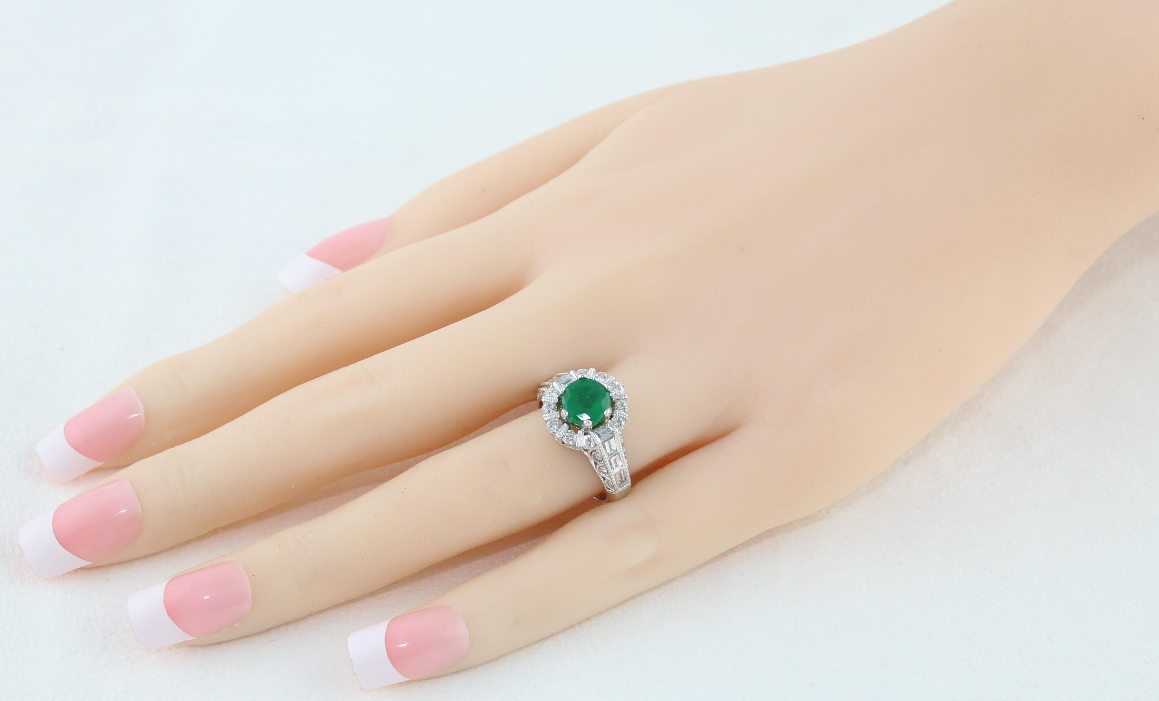 Contemporary AGL Certified 1.48 Carat Round Emerald Diamond Gold Milgrain Ring For Sale