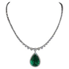 AGL certified 15 carat  Minor oil pear cut Emerald Necklace