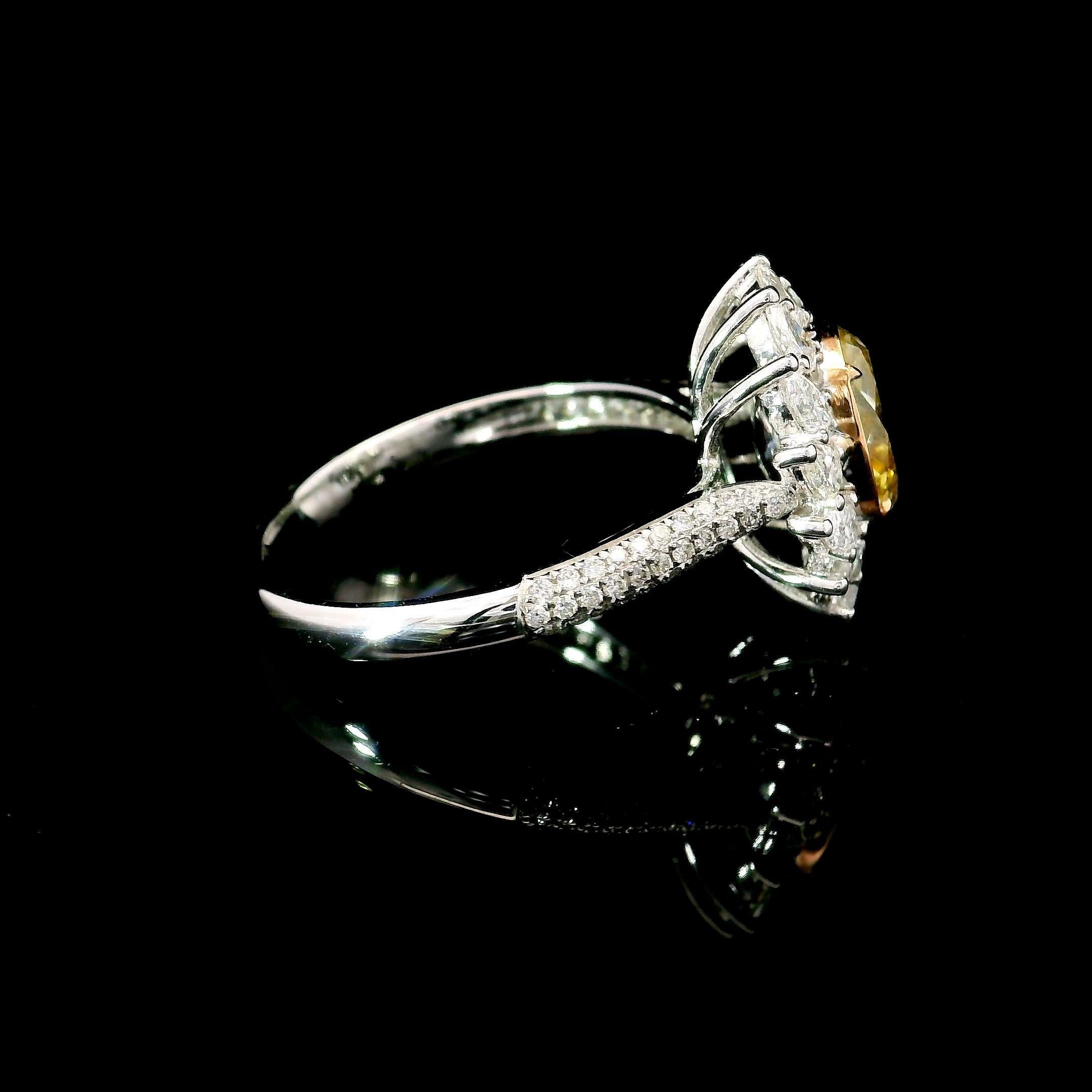 Bague en diamant certifié AGL 1.50 carat Fancy Yellow VS Clarity en vente 2