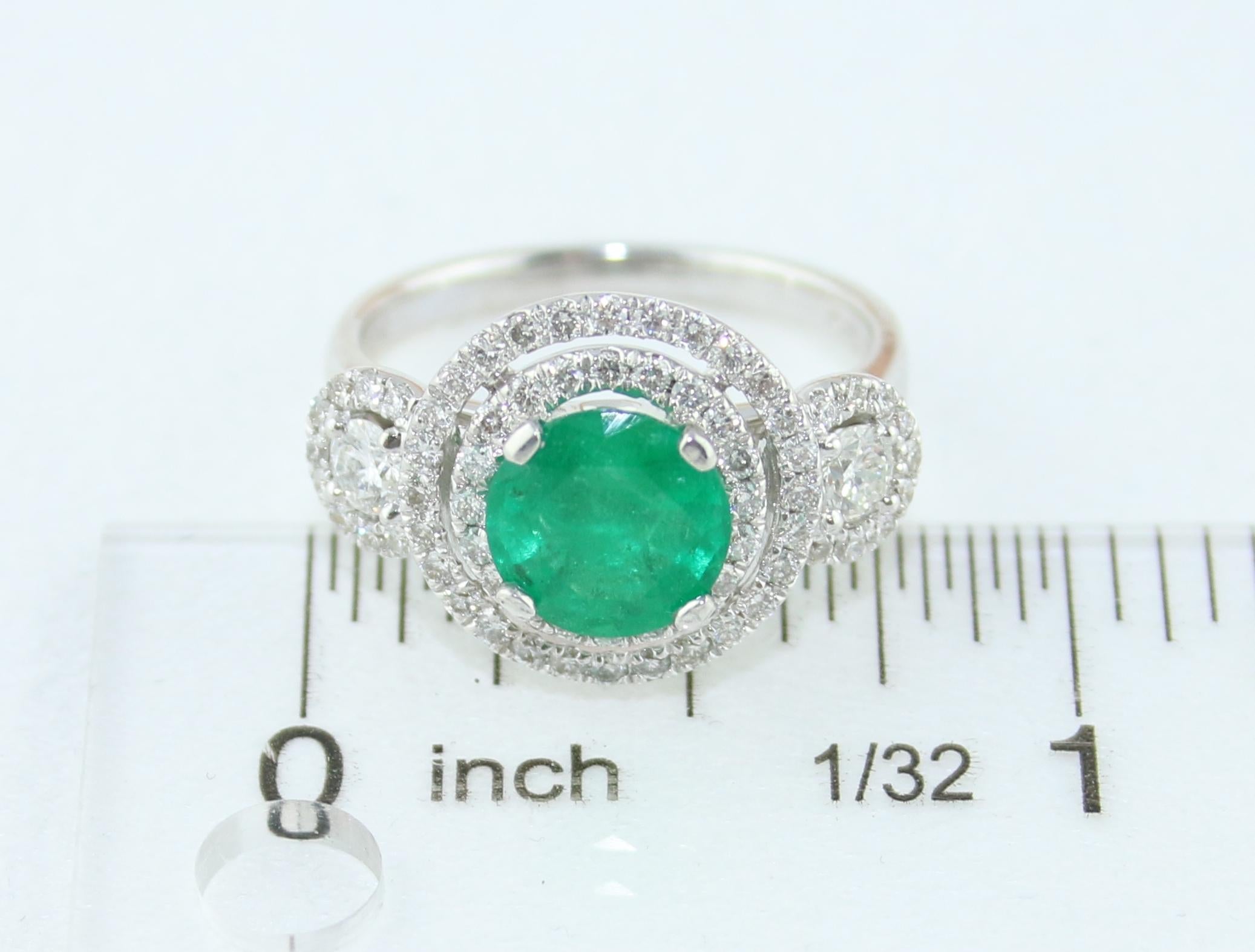 AGL Certified 1.51 Carat Round Emerald Diamond Gold Ring For Sale 4