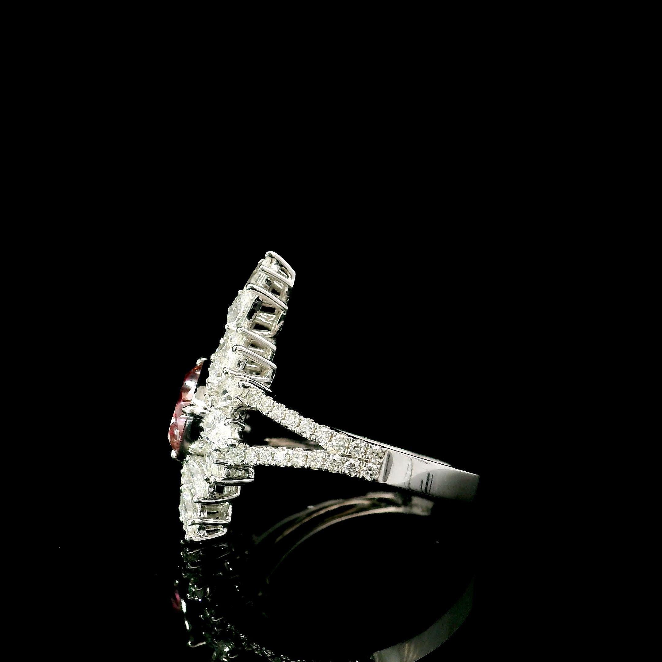 AGL Certified 1.51 Fancy Pink SI1 Clarity Diamond Ring For Sale 1