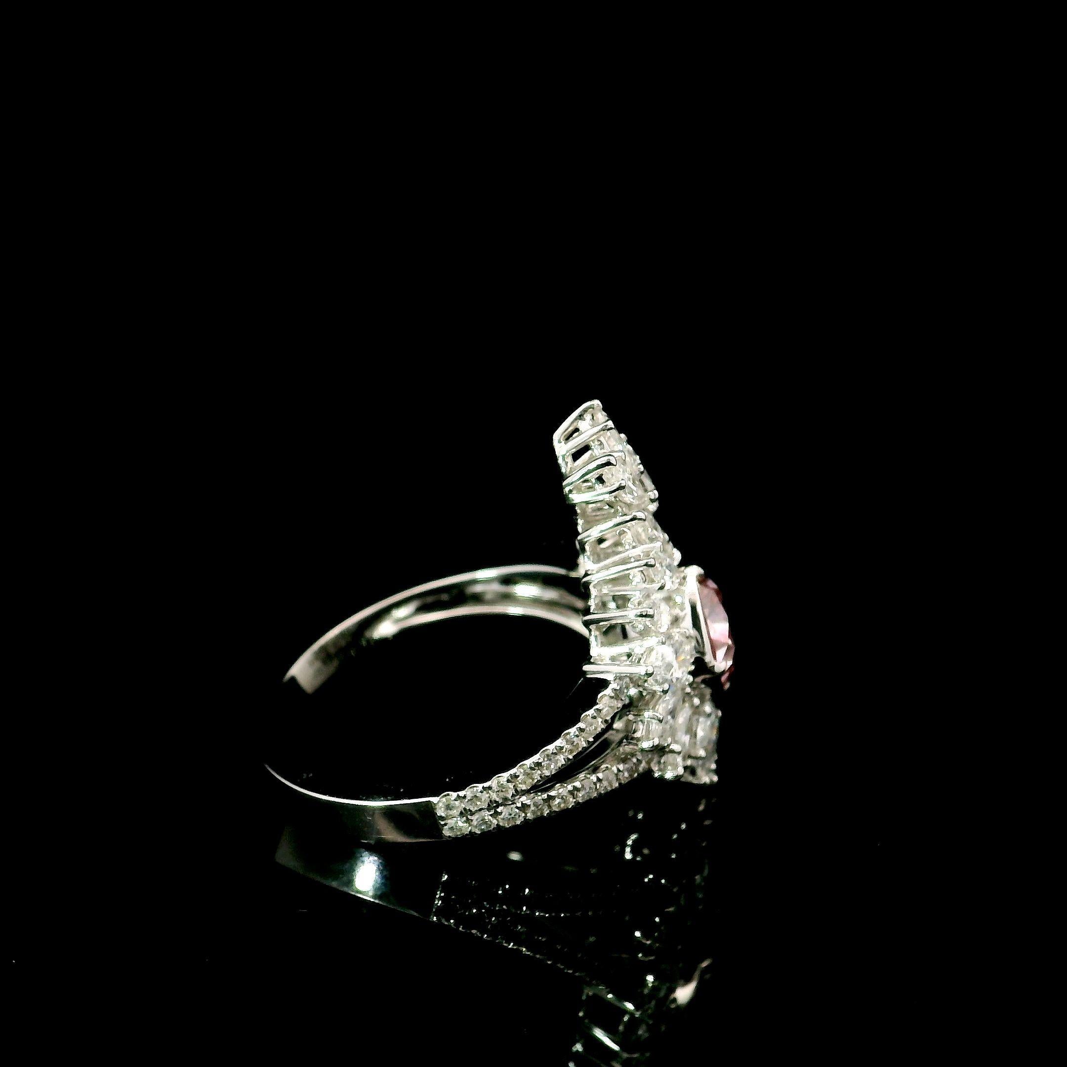 AGL Certified 1.51 Fancy Pink SI1 Clarity Diamond Ring For Sale 2