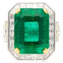 AGL Certified 15.78 Carat No Oil Emerald Cut Emerald & Diamond Ring in 18K Gold