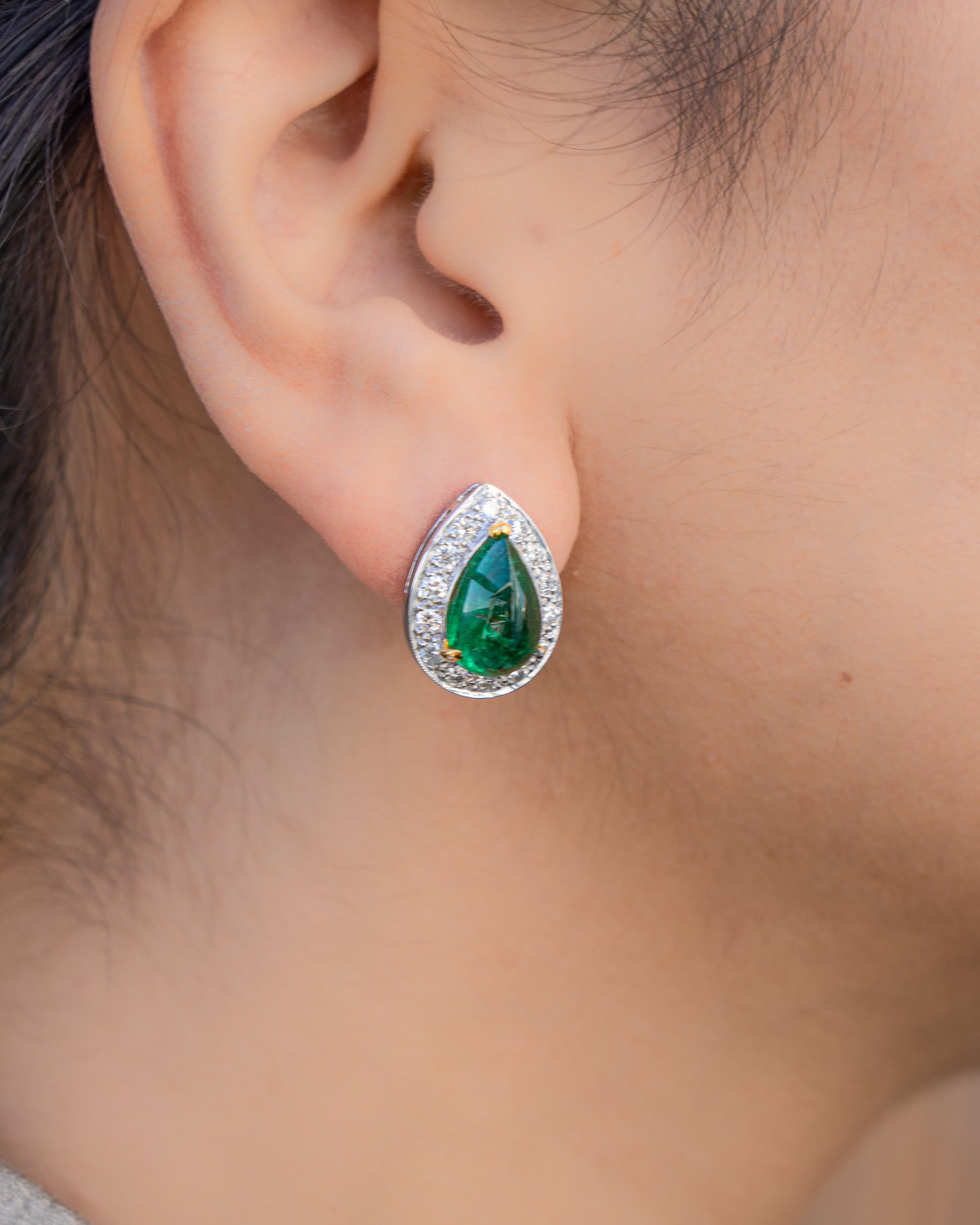 cabochon emerald earrings