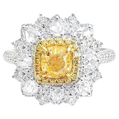 Anillo de oro de 18 quilates certificado AGL con diamante amarillo fantasía talla cojín y diamante talla rosa