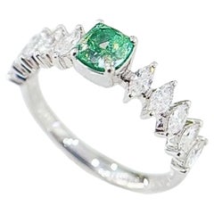 AGL Certified 18K White Gold 0.50 CT Green Diamond & Marquise Diamond Ring