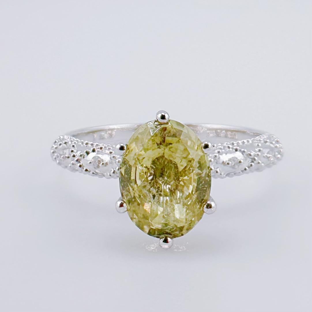Anillo de diamantes verdes talla cojín de oro blanco de 18 quilates certificado AGL con diamantes

1 Diamante Verde - 1,01 CT
Diamantes - 0.18 CT
Peso total - 2,84 GM