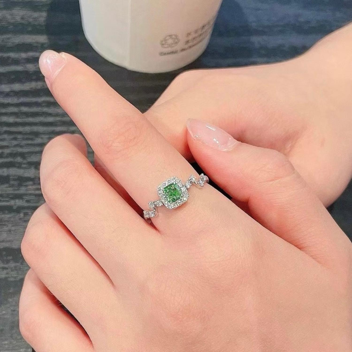 Modern AGL Certified 18K White Gold Fancy Green Cushion-Cut Diamond Engagement Ring For Sale