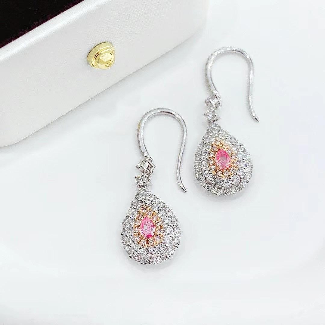 Modern AGL Certified 18K White Gold Pear-Cut Pink Diamond Dangle Earrings For Sale