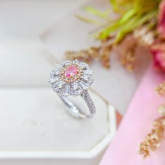 AGL Anillo de cóctel de diamantes rosas con diamantes certificado en oro blanco de 18 quilates