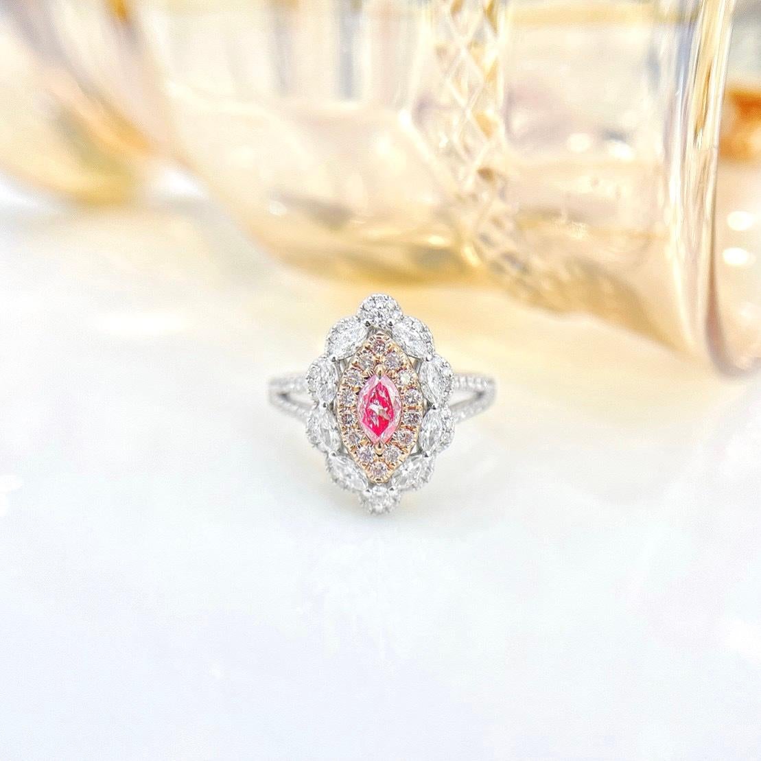 Modern AGL Certified 18K White Gold Pink Diamond Ring with Diamonds For Sale