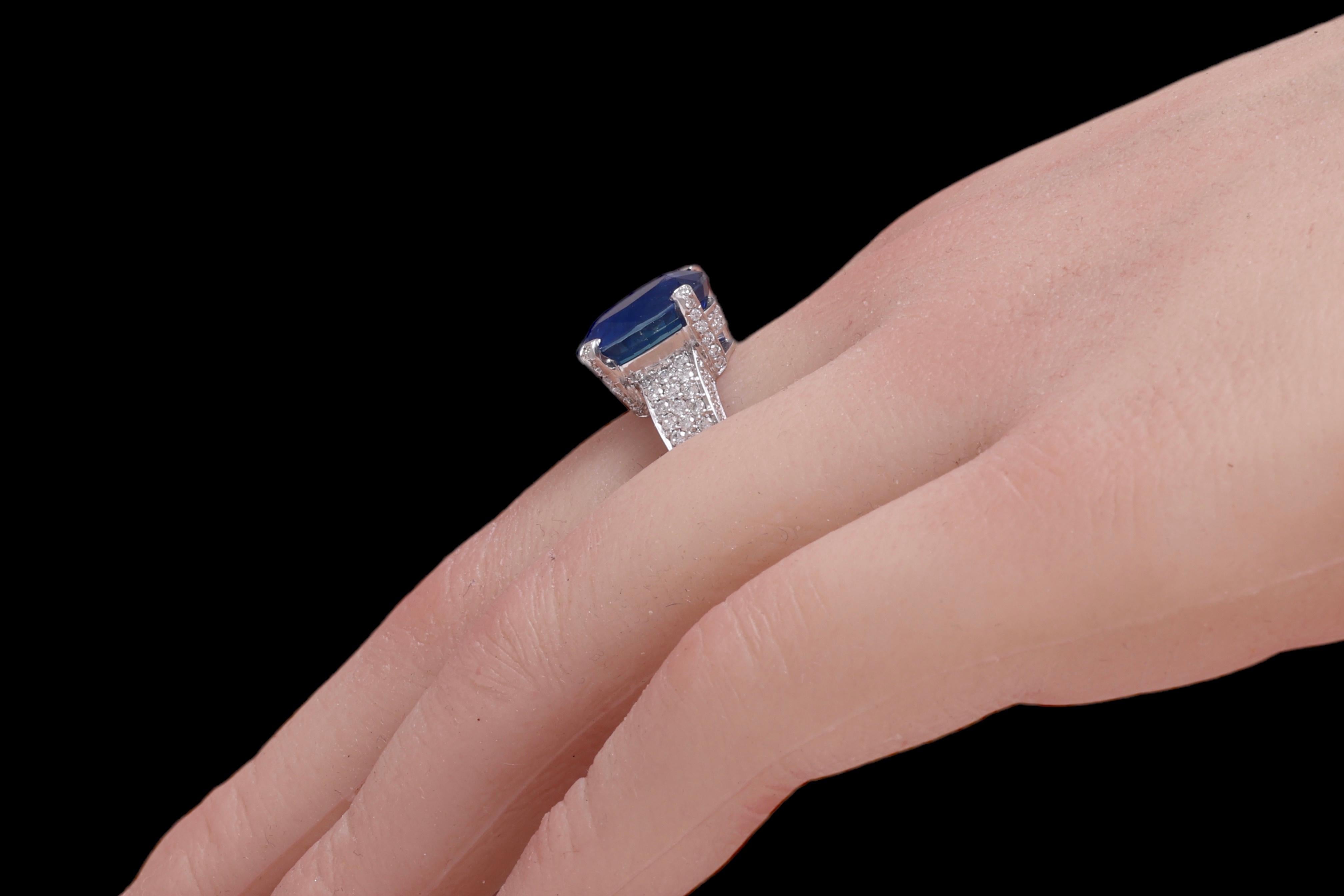  AGL Certified 18kt. White Gold Ring 6.32 ct. Ceylon Sapphire &1.62 ct. Diamonds For Sale 3