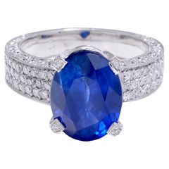  AGL-zertifiziert 18kt. Ring aus Weißgold mit 6,32 Karat. Ceylon Saphir &1,62 ct. Diamanten