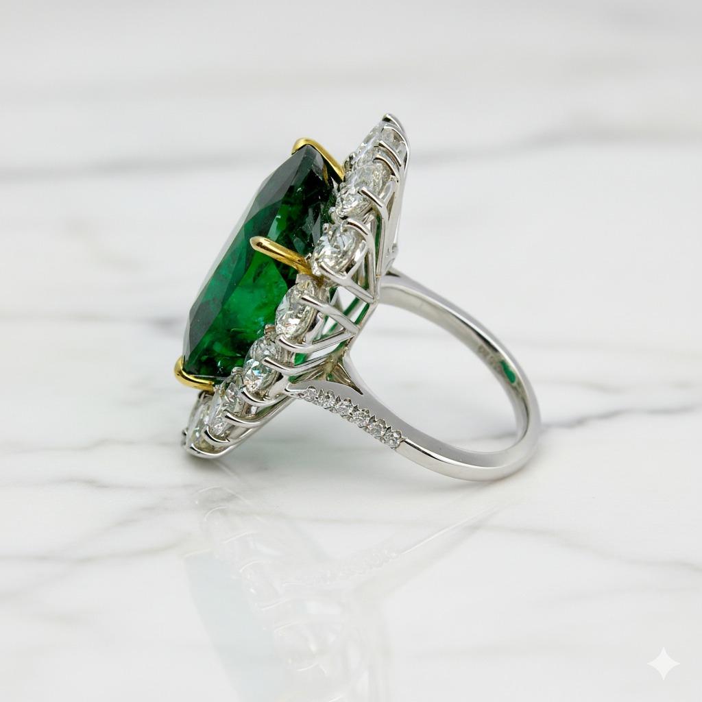 AGL zertifizierter 20 Karat Kissen Smaragd und Diamant Platin Cocktail Ring (Zeitgenössisch) im Angebot