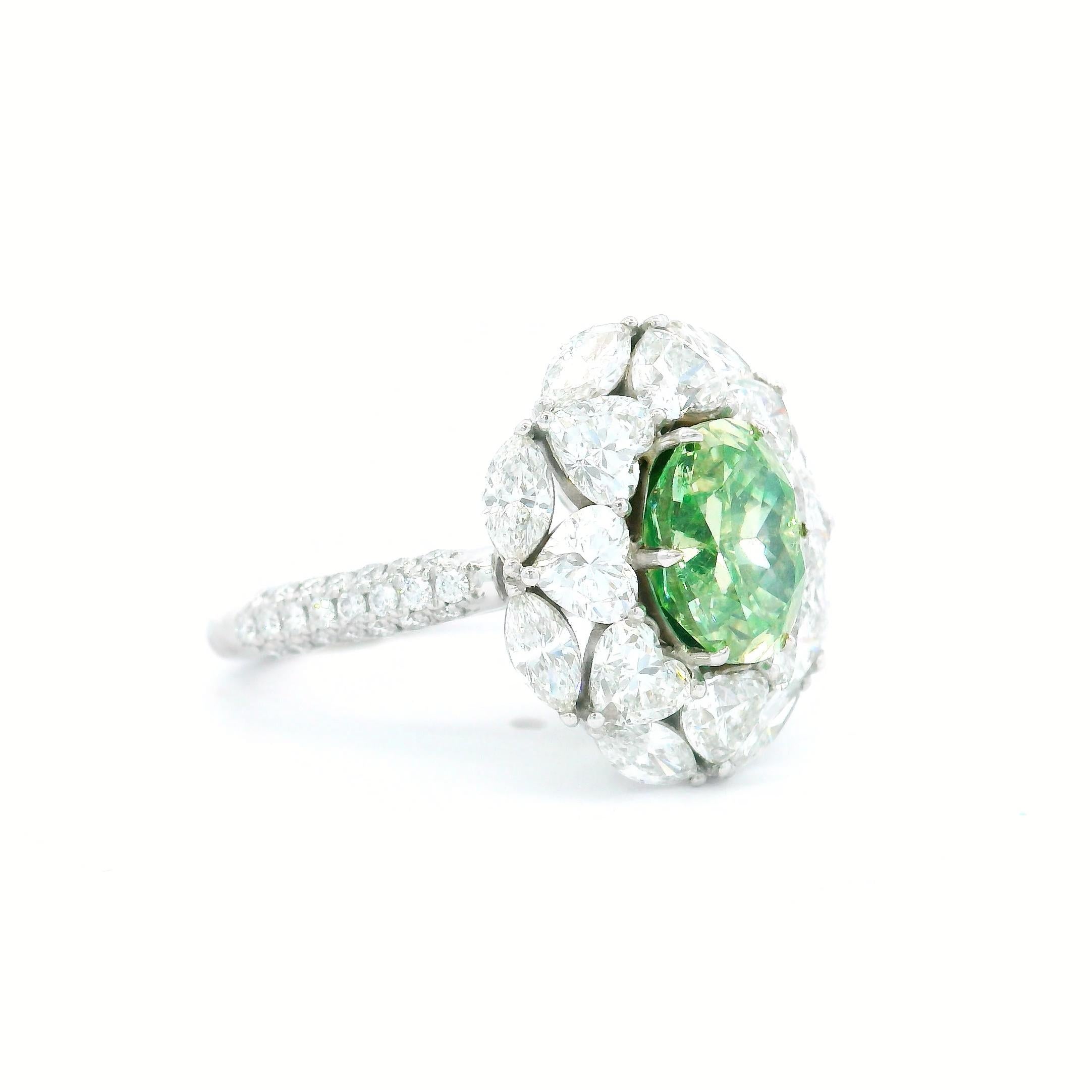 Oval Cut AGL Certified 2.00 Carat Fancy Green VS Clarity Diamond Ring For Sale