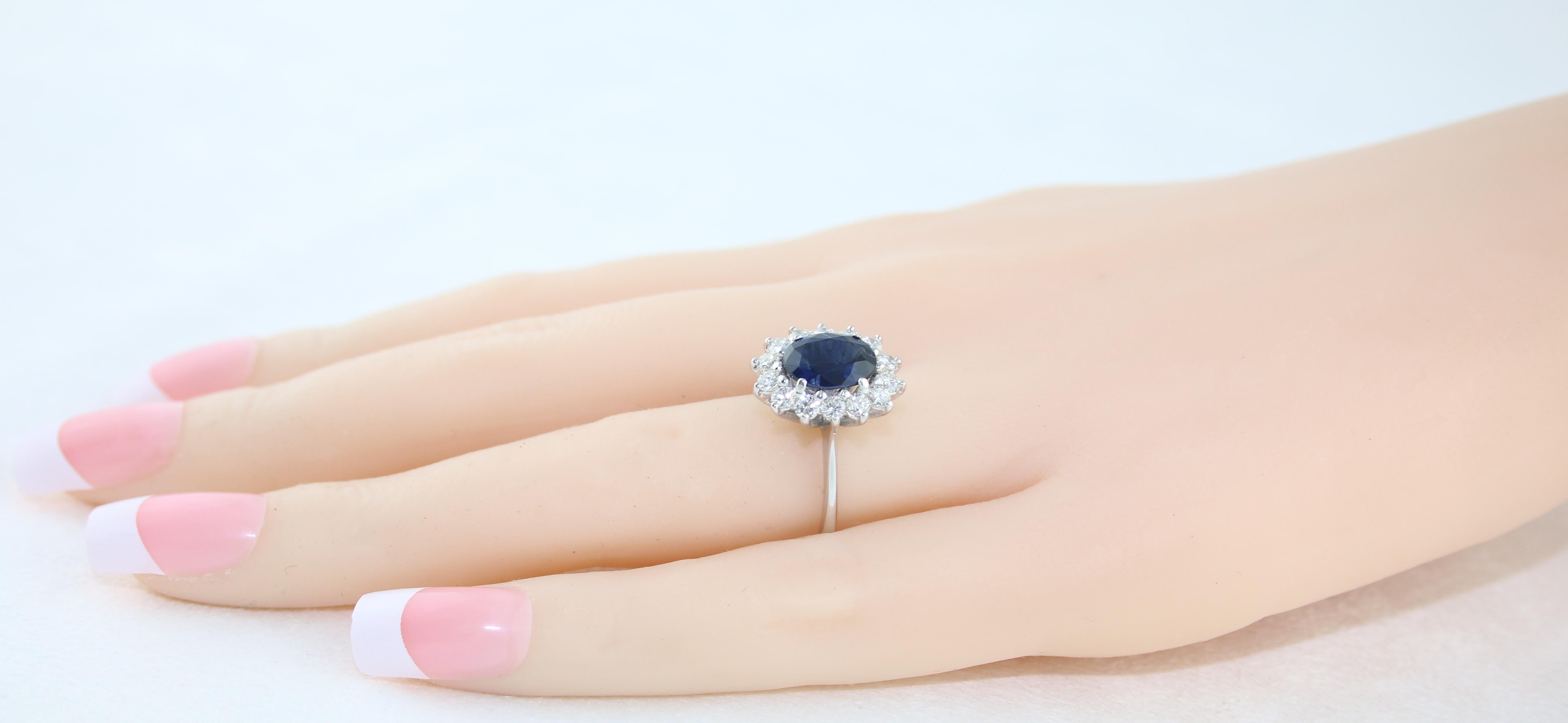 Goldring, AGL-zertifizierter 2,05 Karat unbehandelter ovaler blauer Saphir und Diamant im Angebot 1