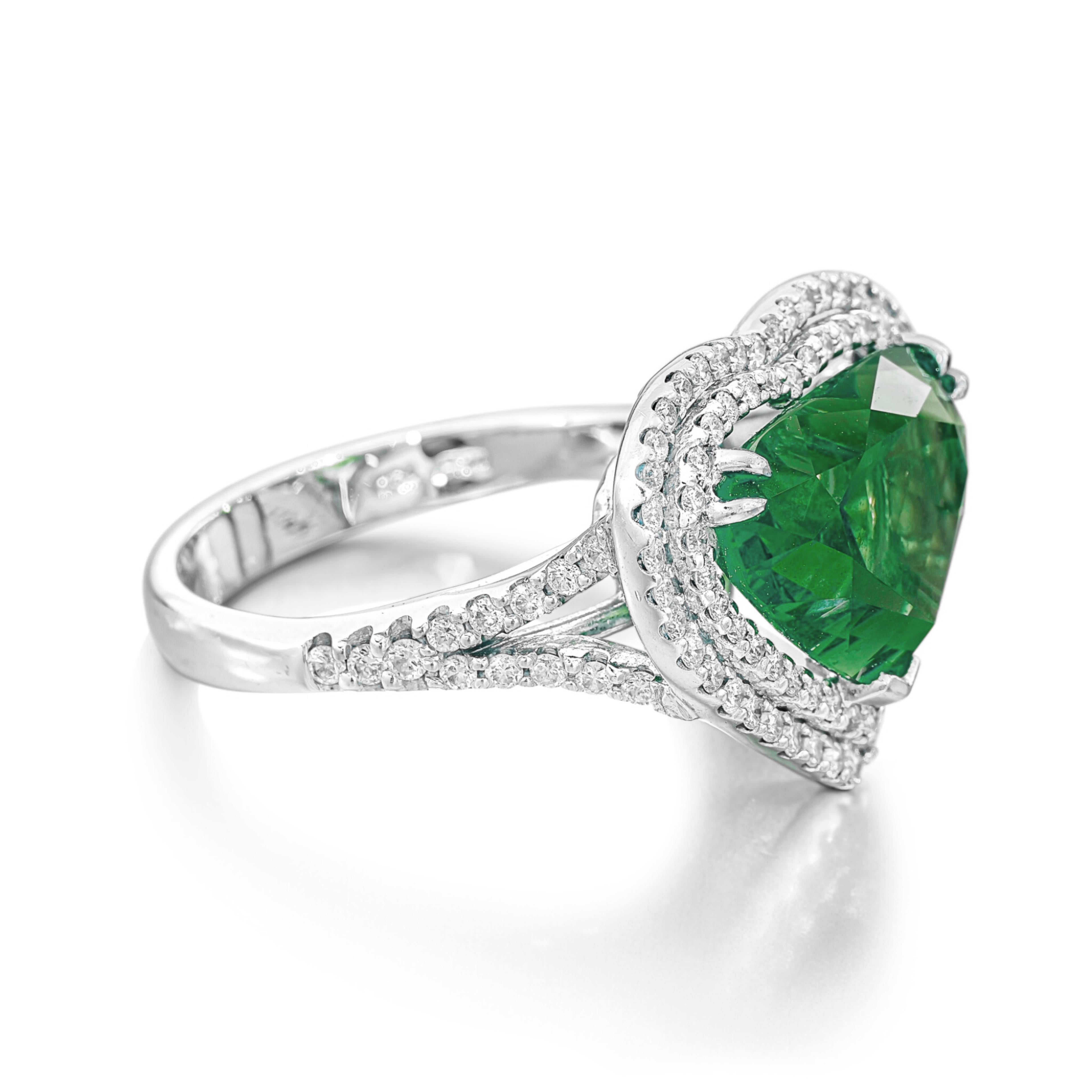 Heart Cut AGL Certified 2.29 Ct. Green Emerald Diamond Engagement Platinum Ring For Sale
