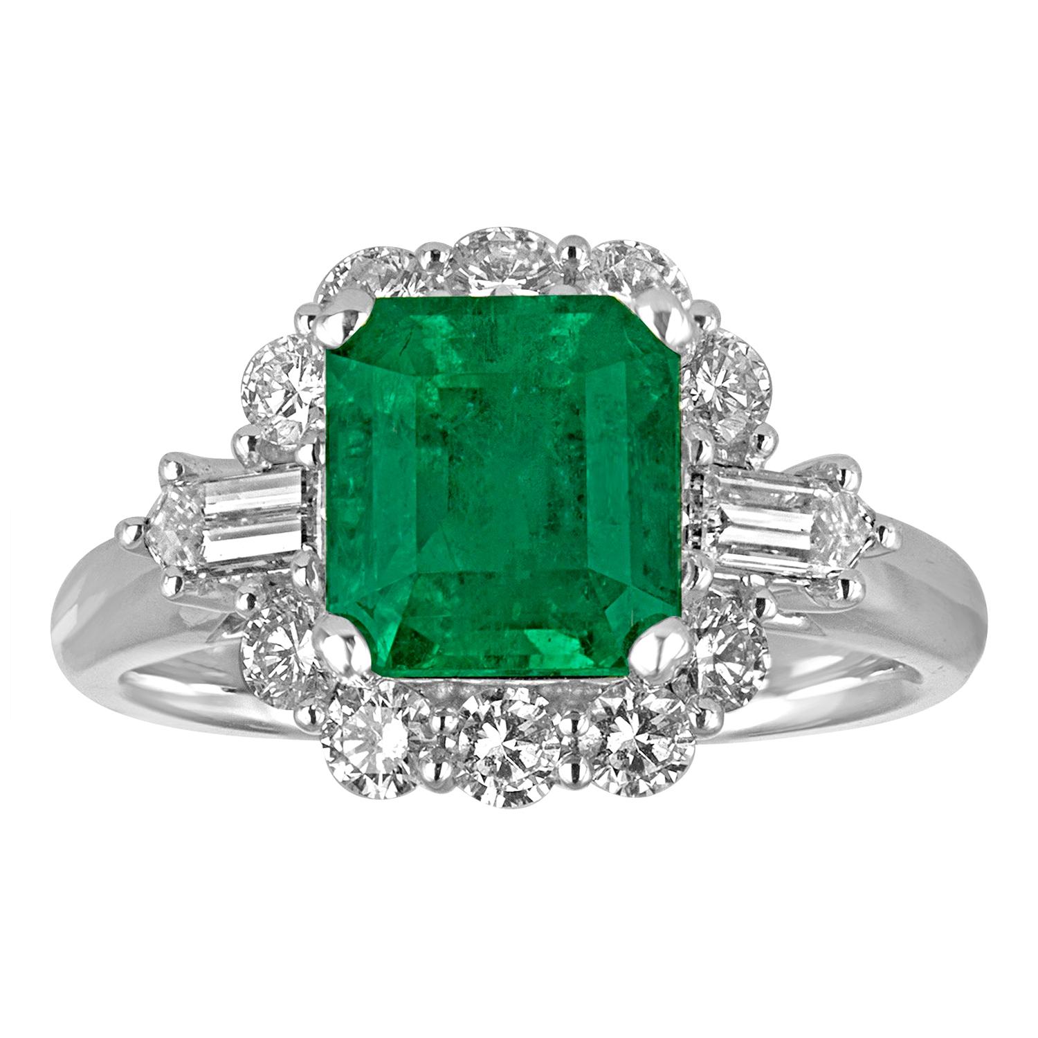 AGL Certified 2.49 Carat Emerald Diamond Gold Halo Ring For Sale