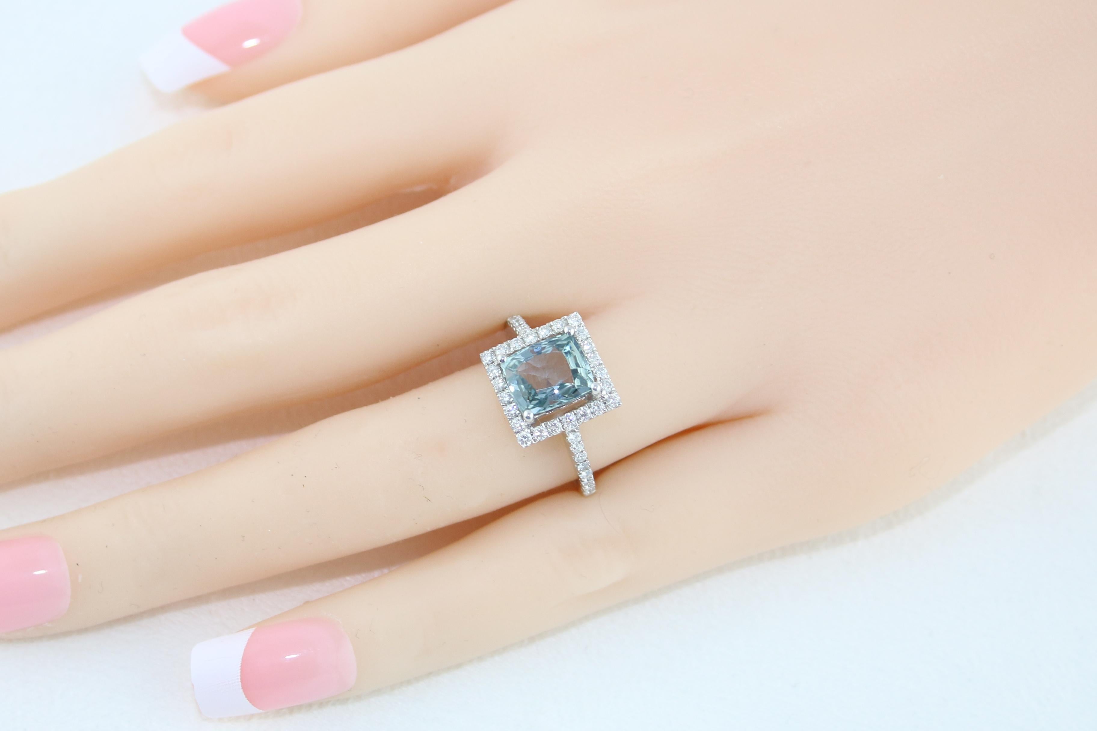 AGL Certified 2.52 Carat Cushion Grayish Green-Blue Sapphire Diamond Gold Ring For Sale 2