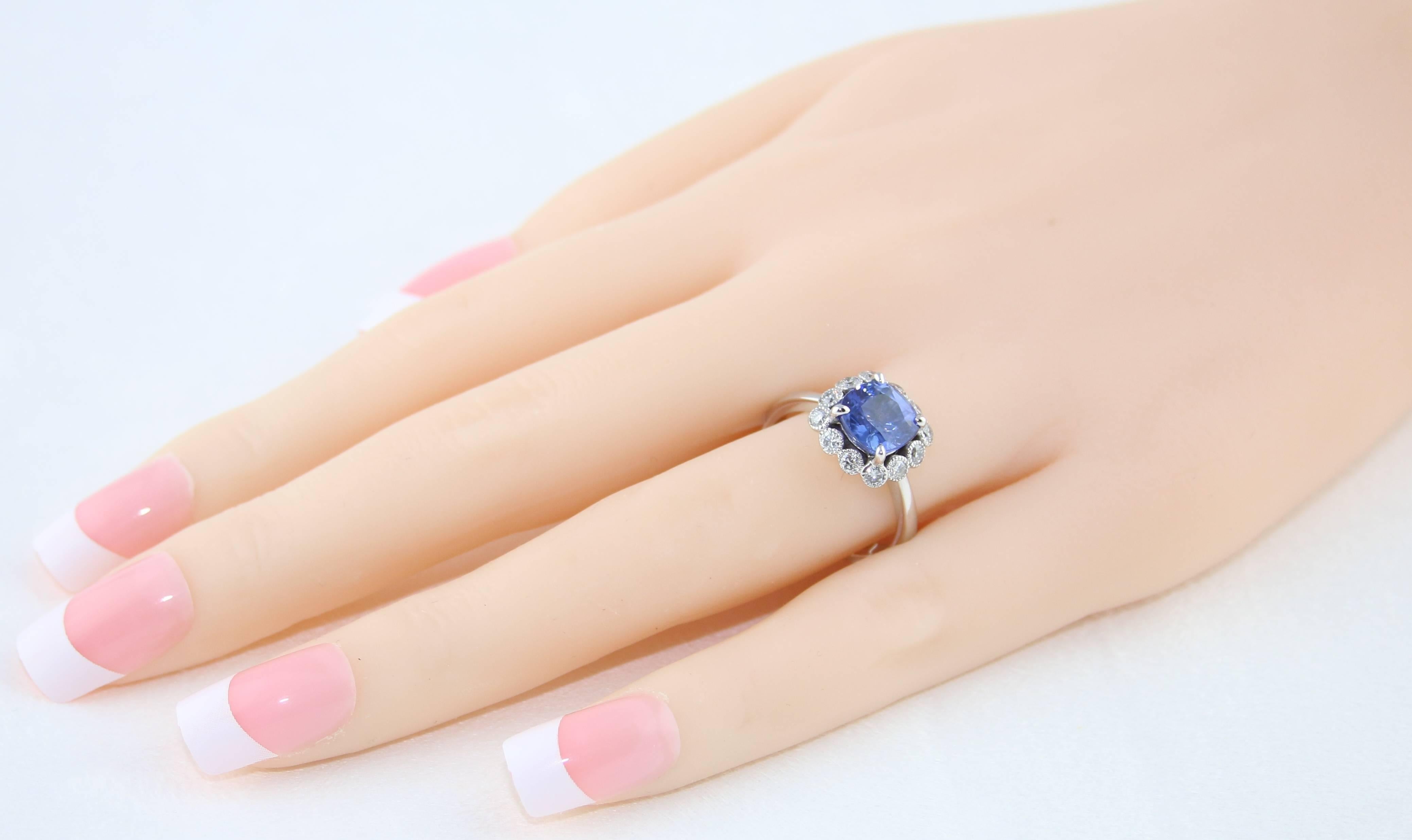 Contemporary AGL Certified 2.59 Carat No Heat Violet Blue Sapphire Diamond Gold Ring For Sale