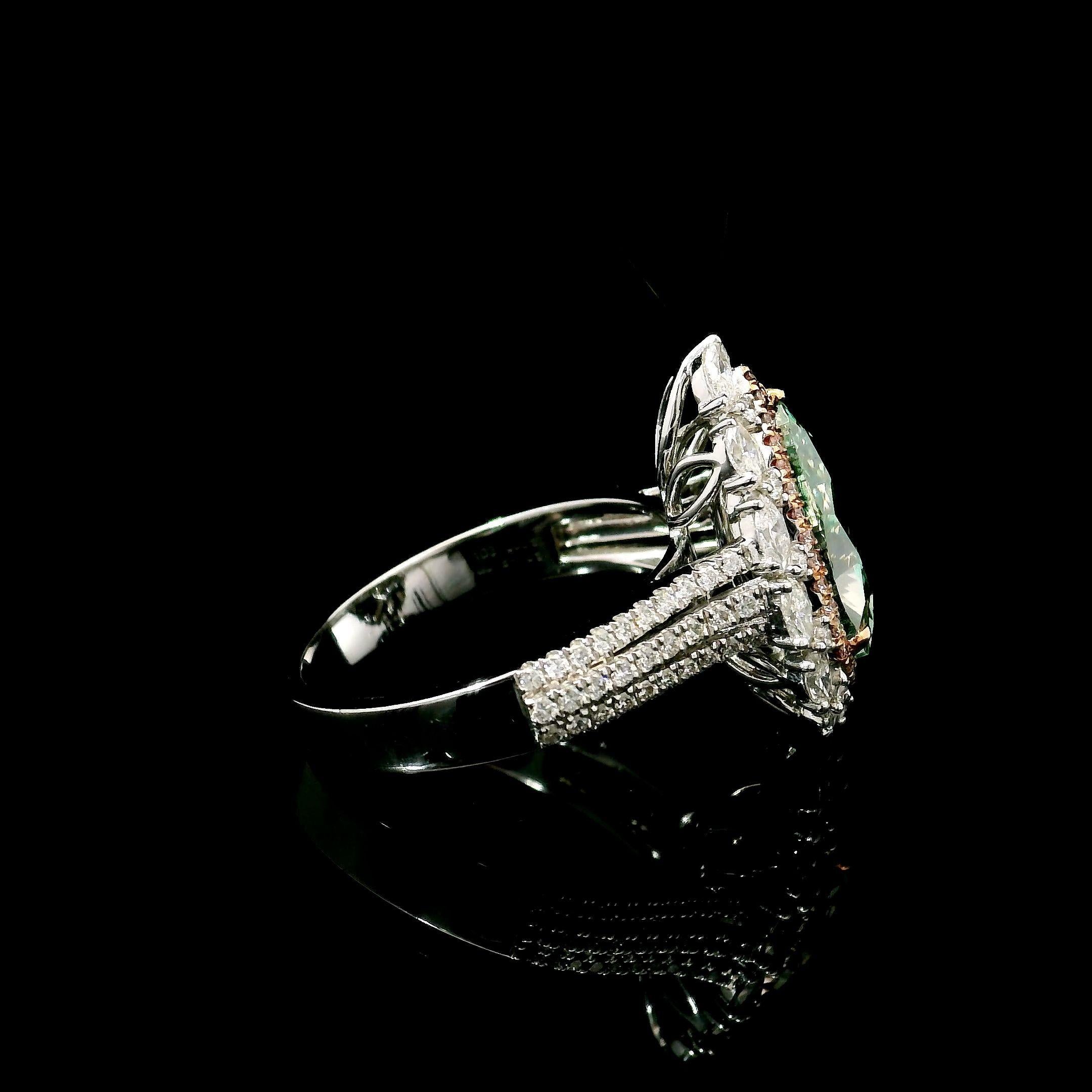 AGL Certified 3.00 Carat Fancy Green VVS Clarity Diamond Ring For Sale 2