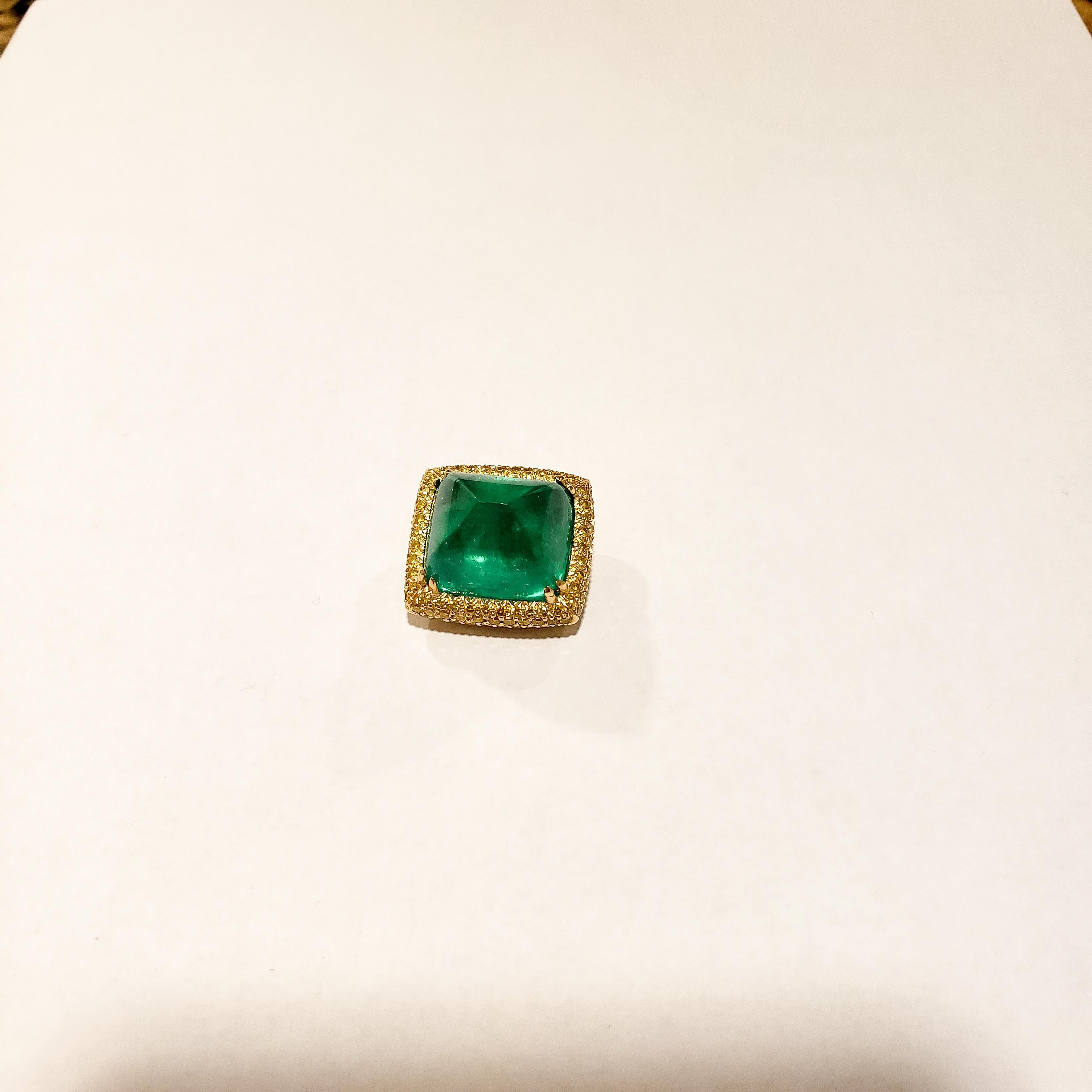 AGL Certified 30.07 Carat Sugarloaf Emerald and Yellow Diamond Pendant In New Condition For Sale In New York, NY