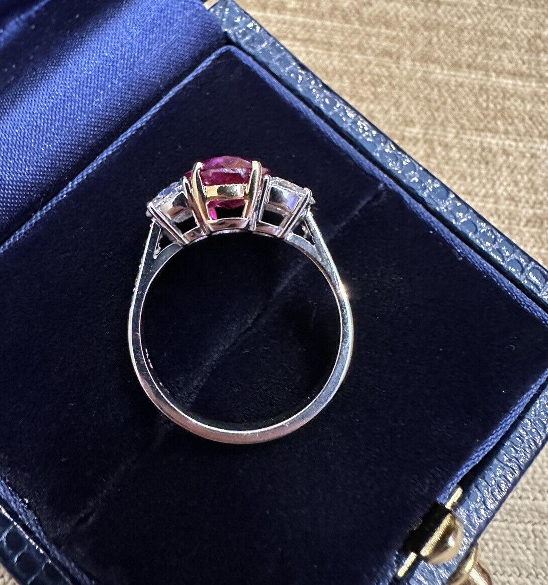 AGL Certified 3.03Carat Oval Unheated Ruby & Diamond 3 Stone Ring Platino &18K 2