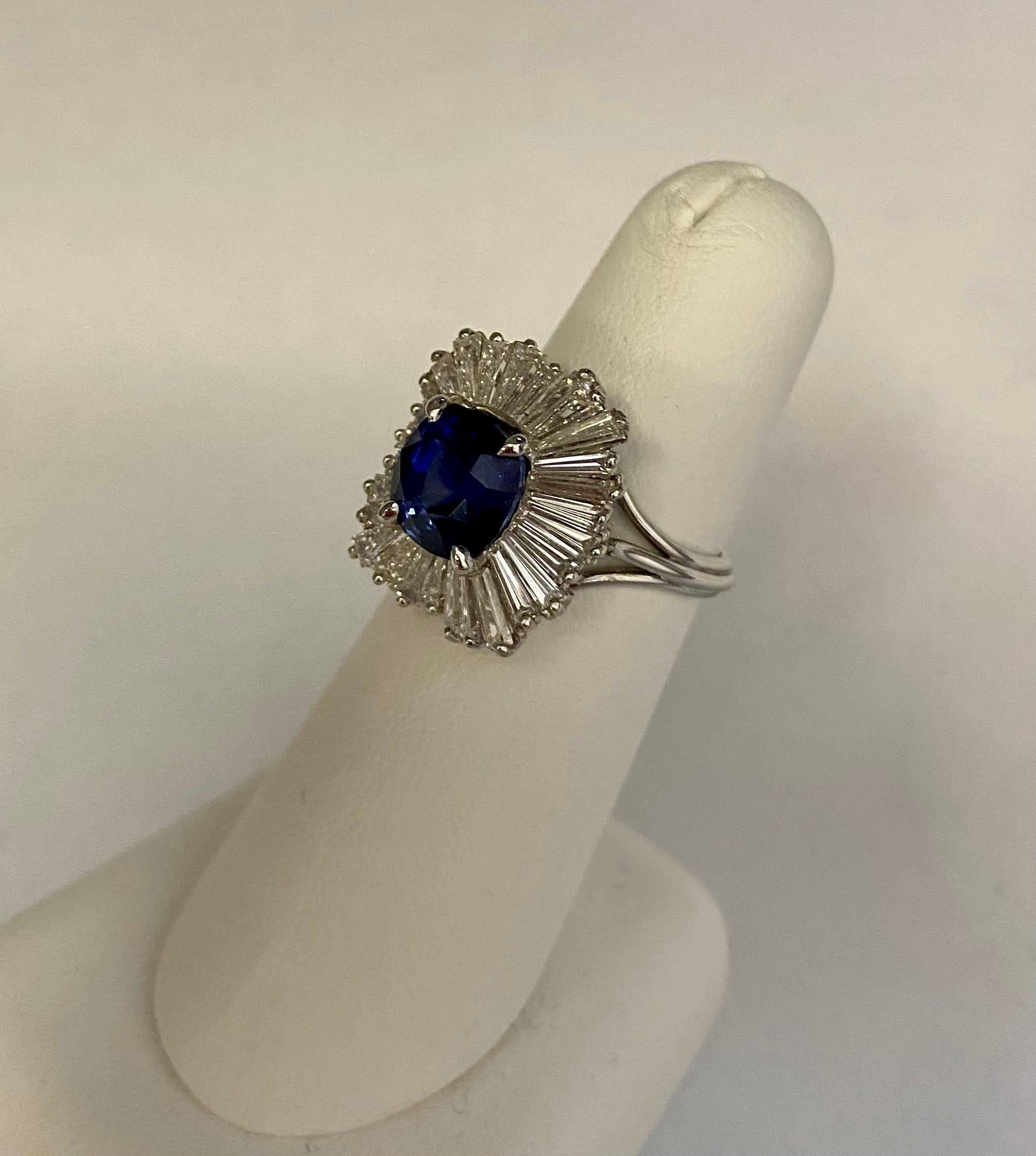 AGL Certified 3.76 Carat Sapphire Diamond Ring For Sale 1